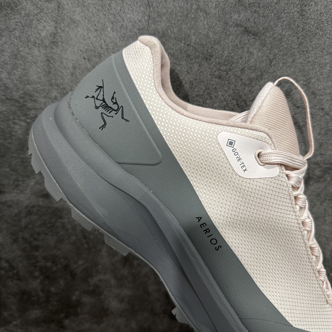 图片[7]-【正确版】Arcteryx始祖鸟Aerios 男女情侣款低帮登山鞋 适合技术路线单日徒步穿着 aerios 鞋受到长途野外跑步鞋的启发 适合在变化的地形上进行快速轻快的徒步旅行穿着，舒适而有支撑性，鞋面更轻薄透气舒适。敏捷、稳定和技术路线上的自信源于vibram® megagrip外底、压缩eva内底以及一体的tpu 尺码：36-45-选品中心