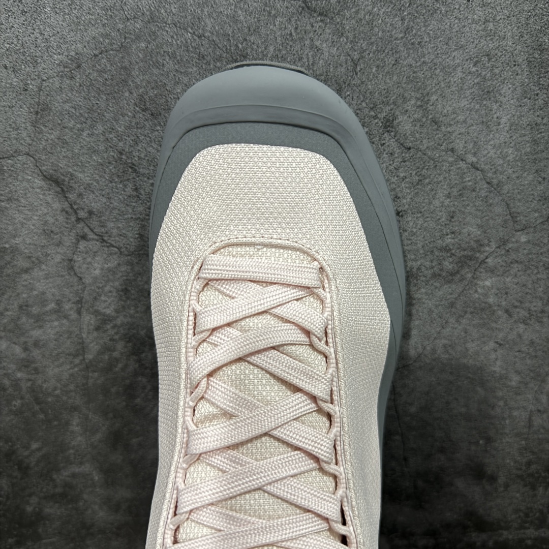 图片[5]-【正确版】Arcteryx始祖鸟Aerios 男女情侣款低帮登山鞋 适合技术路线单日徒步穿着 aerios 鞋受到长途野外跑步鞋的启发 适合在变化的地形上进行快速轻快的徒步旅行穿着，舒适而有支撑性，鞋面更轻薄透气舒适。敏捷、稳定和技术路线上的自信源于vibram® megagrip外底、压缩eva内底以及一体的tpu 尺码：36-45-选品中心