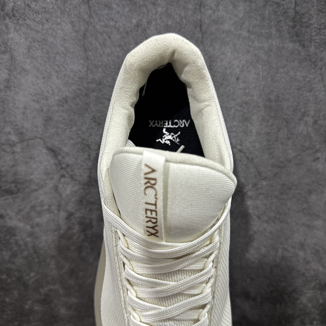 图片[8]-【正确版】Arcteryx始祖鸟Aerios 男女情侣款低帮登山鞋 适合技术路线单日徒步穿着 aerios 鞋受到长途野外跑步鞋的启发 适合在变化的地形上进行快速轻快的徒步旅行穿着，舒适而有支撑性，鞋面更轻薄透气舒适。敏捷、稳定和技术路线上的自信源于vibram® megagrip外底、压缩eva内底以及一体的tpu 尺码：36-45-选品中心