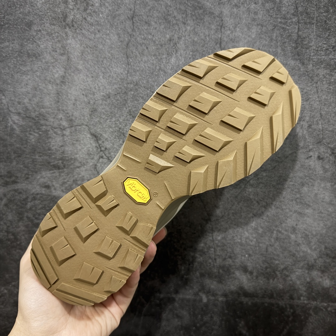 图片[9]-【正确版】Arcteryx始祖鸟Aerios 男女情侣款低帮登山鞋 适合技术路线单日徒步穿着 aerios 鞋受到长途野外跑步鞋的启发 适合在变化的地形上进行快速轻快的徒步旅行穿着，舒适而有支撑性，鞋面更轻薄透气舒适。敏捷、稳定和技术路线上的自信源于vibram® megagrip外底、压缩eva内底以及一体的tpu 尺码：36-45-选品中心