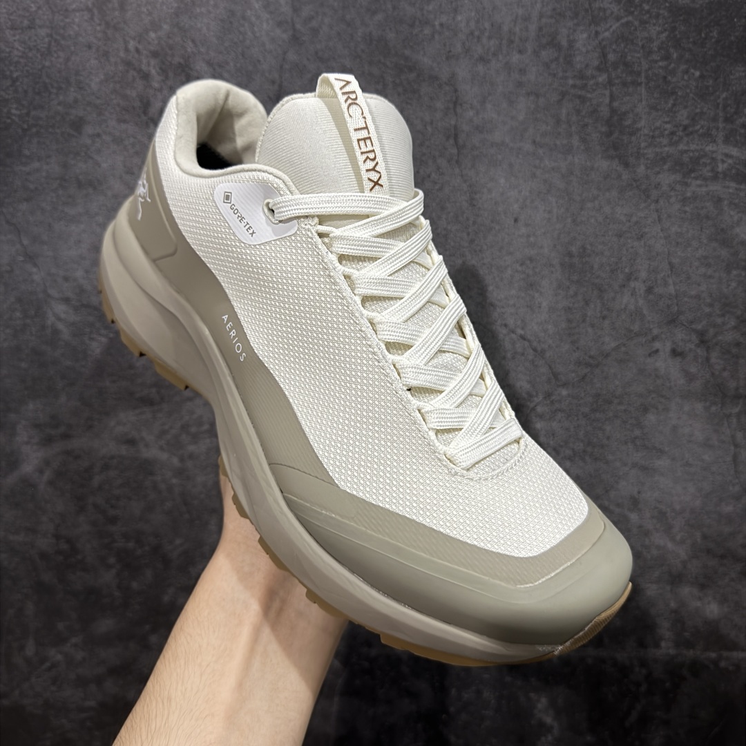 图片[3]-【正确版】Arcteryx始祖鸟Aerios 男女情侣款低帮登山鞋 适合技术路线单日徒步穿着 aerios 鞋受到长途野外跑步鞋的启发 适合在变化的地形上进行快速轻快的徒步旅行穿着，舒适而有支撑性，鞋面更轻薄透气舒适。敏捷、稳定和技术路线上的自信源于vibram® megagrip外底、压缩eva内底以及一体的tpu 尺码：36-45-选品中心