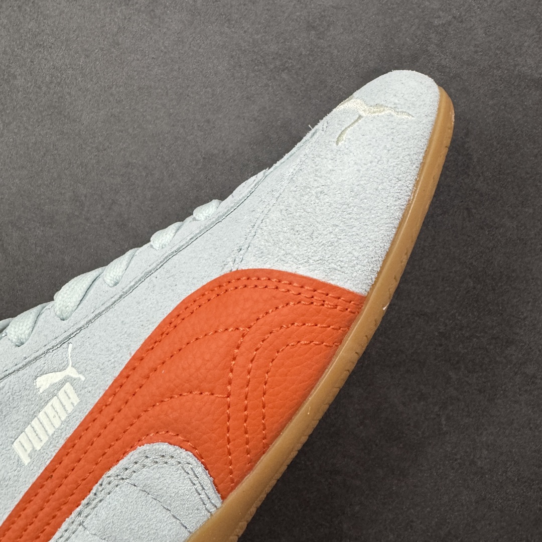 图片[5]-【升级版】Puma Speedcat OG 防滑耐磨低帮德训赛车板鞋 孔眼底座和脚趾凸起由绒面革材料制成 支持侧踏时的踏步工作 脚背和侧板采用尼龙网布 即使在健身房等使用环境中也能确保透气性 像吸盘一样的设计是为了提高体育馆表面的抓地力性能 货号： 406329-40 尺码： 35.5-45-选品中心