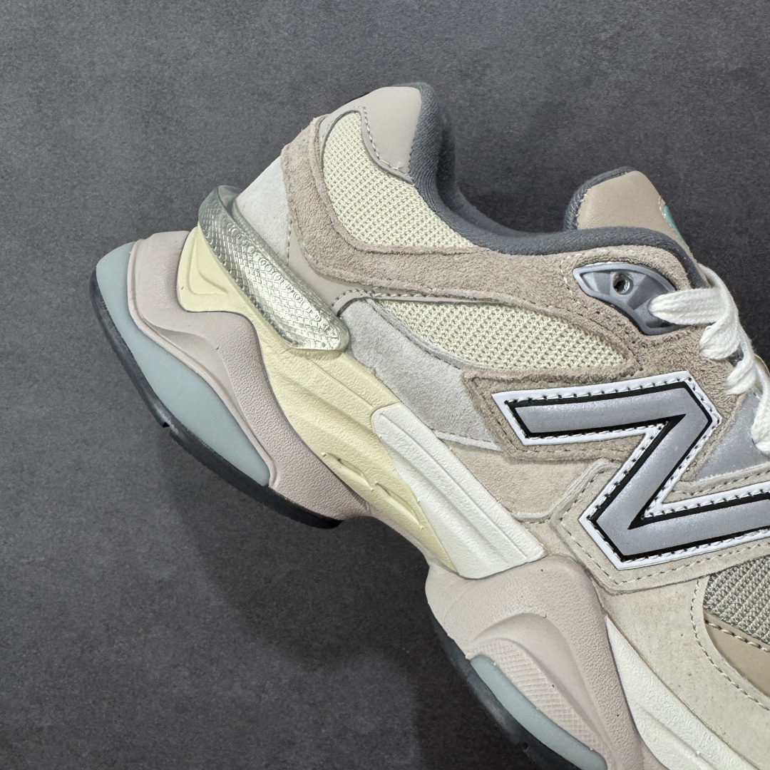 图片[6]-【公司级】 New Balance NB9060 联名款 复古休闲运动慢跑鞋 U9060GRY 全套原楦原纸板原厂数据开发 进口三明治网面 原装进口翻毛皮料正确绒感卡色 正确中底拉帮中底网布细节 原厂标裁 带紫光防伪 定制后跟透明水晶模块 冲裁组合 大底贴合程度胶水上色把控完美 整洁度挑战全网艺术家 多道序QC把关品质完善 匠心打造 耗时两个月开发完成 工艺极其复杂难度可想而知 新开独立私模大底 全网唯一正确六层组合大底 高端零售专供产物 尺码：36 37 37.5 38 38.5 39 40 40.5 41 42 42.5 43 44 45-选品中心