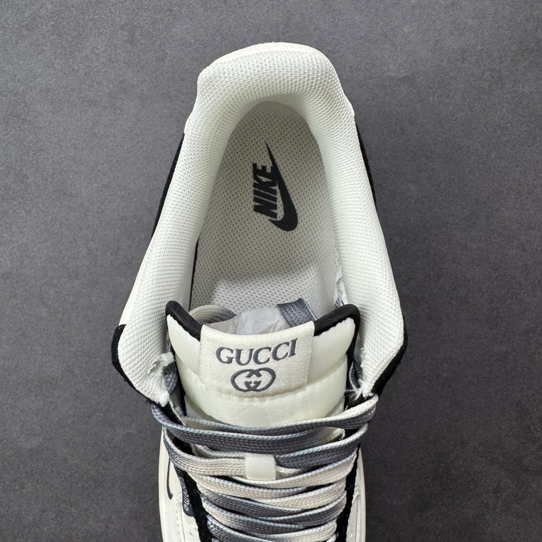 图片[7]-【定制版】Nike Air Force 1\’07 Low 古驰联名 米白黑帆布钩 空军一号低帮休闲板鞋  #原楦头原纸板 高端定制鞋盒 原厂鞋底 超高清洁度 细节完美 货号：XD2588-605  尺码：36 36.5 37.5 38 38.5 39 40 40.5 41 42 42.5 43 44 44.5 45-选品中心