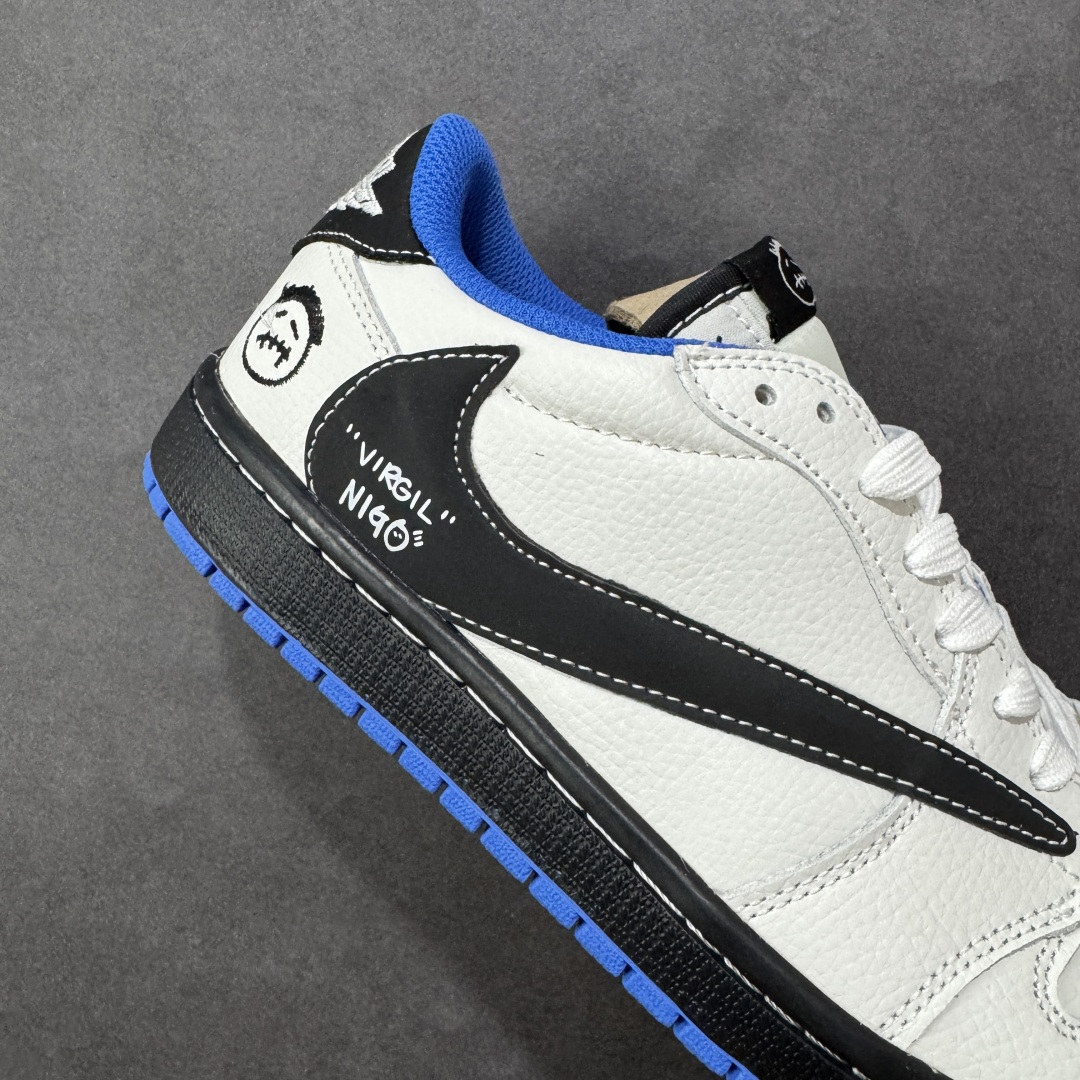 图片[6]-【定制版】Travis Scott x Fragment Design x Air Jordan 1 Low OG SP AJ1 乔1联名 蓝底鬼脸 低帮文化休闲板鞋 多方联名合作融合了Travis Scott 独特的音乐风格，藤原浩个性的设计风格以及Jordan品牌的经典元素 使其成为一双具有独特身份和价值的鞋子 清新而立体的外观加上联名标识更突出了其独特身份 这种配色方案显示出活力和时尚感 在视觉上引人注目 鞋身的质感和细腻的细节处理使其显得高端而格调十足 这款“倒钩”联名是设计与创意完美结合 融合多方的个性风格是一款备受瞩目的潮流鞋款 货号：DZ5899-027 尺码：36 36.5 37.5 38 38.5 39 40 40.5 41 42 42.5 43 44 44.5 45-选品中心