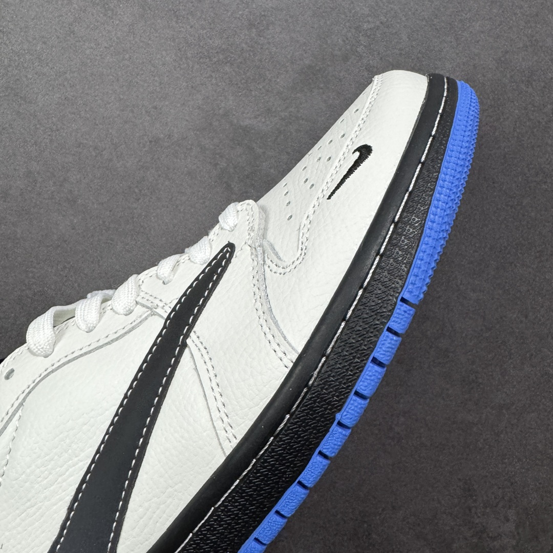 图片[5]-【定制版】Travis Scott x Fragment Design x Air Jordan 1 Low OG SP AJ1 乔1联名 蓝底鬼脸 低帮文化休闲板鞋 多方联名合作融合了Travis Scott 独特的音乐风格，藤原浩个性的设计风格以及Jordan品牌的经典元素 使其成为一双具有独特身份和价值的鞋子 清新而立体的外观加上联名标识更突出了其独特身份 这种配色方案显示出活力和时尚感 在视觉上引人注目 鞋身的质感和细腻的细节处理使其显得高端而格调十足 这款“倒钩”联名是设计与创意完美结合 融合多方的个性风格是一款备受瞩目的潮流鞋款 货号：DZ5899-027 尺码：36 36.5 37.5 38 38.5 39 40 40.5 41 42 42.5 43 44 44.5 45-选品中心