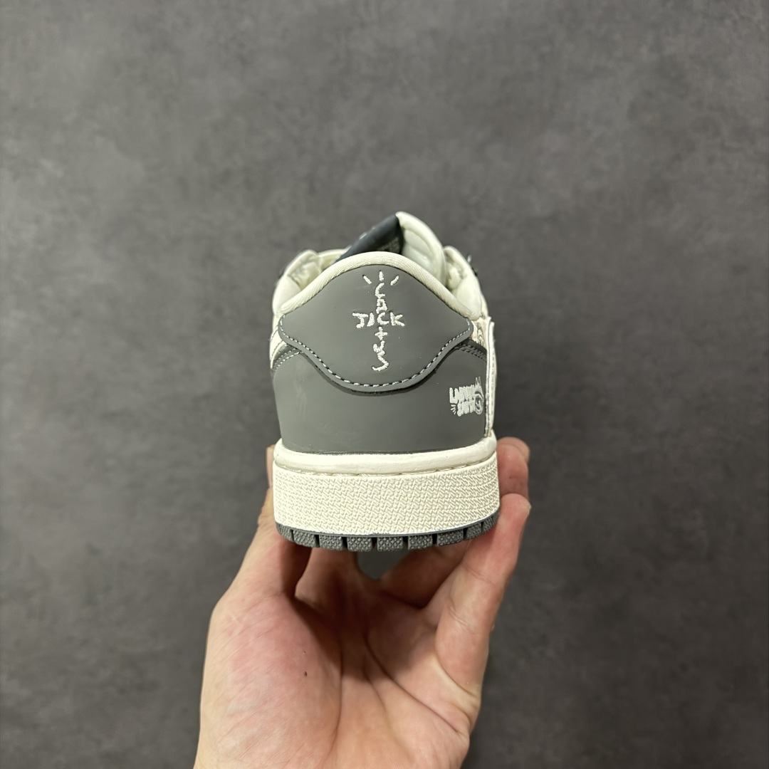 图片[4]-【定制版】Nike Air Jordan 1 x Travis Scott AJ1倒勾 乔一倒钩 ‘DIY’定制 耐克 低帮文化篮球鞋 完美品质出货 细节如图所示 鞋面切割工整 冲孔整齐干净 中底拉帮线 整体清洁度非常好 货号：LD2028-055 尺码：36 36.5 37.5 38 38.5 39 40 40.5 41 42 42.5 43 44 45-选品中心