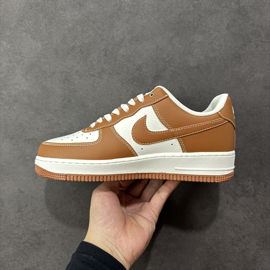 图片[2]-【定制版】NIke Air Force 1 \’07 Low “栗色涂鸦拉布布”空军一号 低帮 运动鞋 休闲鞋 折边针车 工艺难度大 原楦头原纸板 原装鞋盒 定制五金配件 内置全掌气垫 原厂鞋底 货号：KJ5188-003 尺码：36 36.5 37.5 38 38.5 39 40 40.5 41 42 42.5 43 44 44.5 45 编码：HXSA310320-选品中心