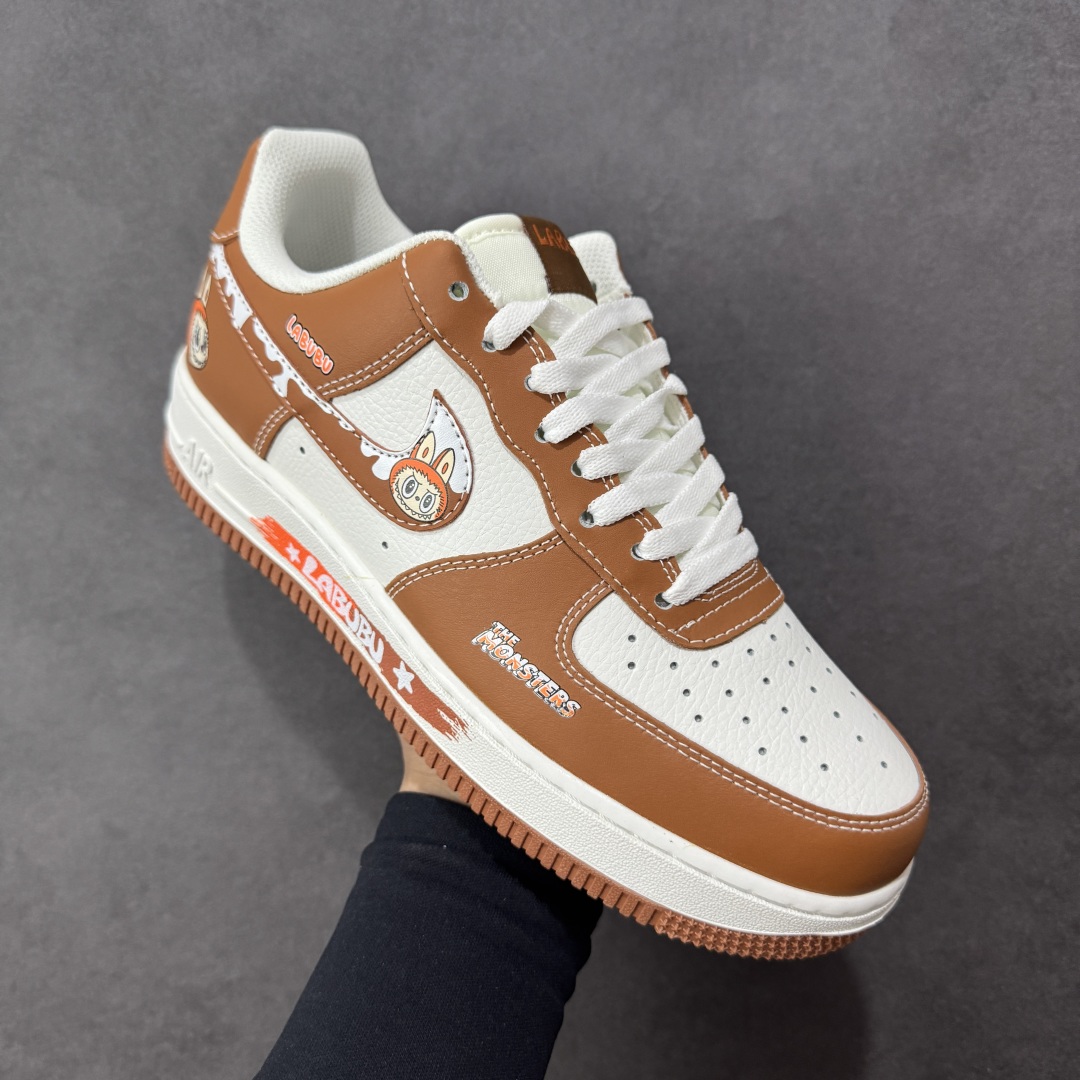 图片[3]-【定制版】NIke Air Force 1 \’07 Low “栗色涂鸦拉布布”空军一号 低帮 运动鞋 休闲鞋 折边针车 工艺难度大 原楦头原纸板 原装鞋盒 定制五金配件 内置全掌气垫 原厂鞋底 货号：KJ5188-003 尺码：36 36.5 37.5 38 38.5 39 40 40.5 41 42 42.5 43 44 44.5 45 编码：HXSA310320-选品中心