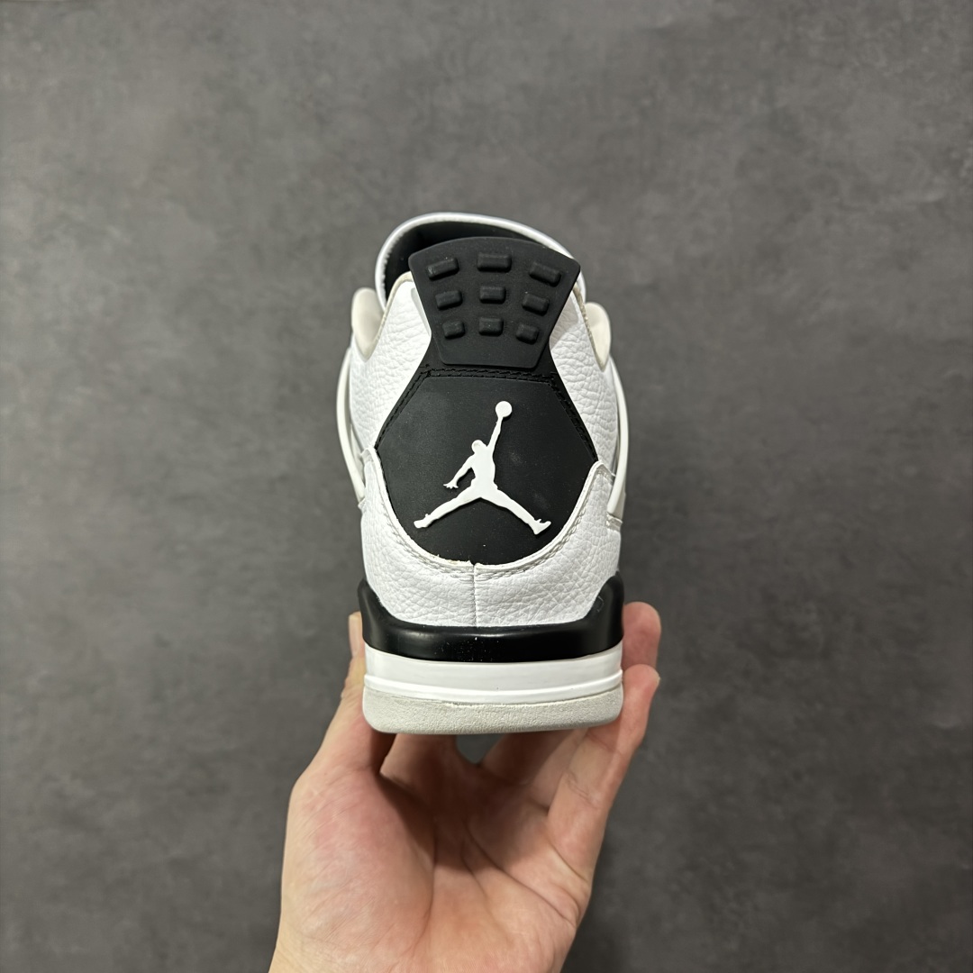 图片[4]-【纯原特价】Air Jordan AJ4 Retro 灰白 中帮篮球鞋 原楦原纸板同源开发 完美呈现乔4的版型 内侧正确双色网格 还原细节 正确气垫颜色 正确网格工艺 正确拉帮工艺 全鞋原装材料制作 原档案原模具打造 货号：DH6927-111 尺码：36-48-选品中心