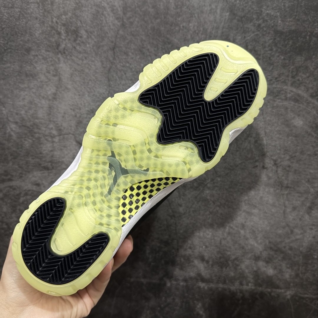 图片[9]-【纯原头层版】Air Jordan 11 Retro AJ11乔11 高帮文化篮球鞋 IB1378-001 老牌外贸大厂出品 性价比外贸专供版 纯正版型 真碳板加持 品质如图所示 精密中底拉帮 鞋面电脑针车 进口机台电脑Jump Logo刺绣 全新货无任何氧化 尺码：36 36.5 37.5 38 38.5 39 40 40.5 41 42 42.5 43 44 44.5 45 46 47.5-选品中心