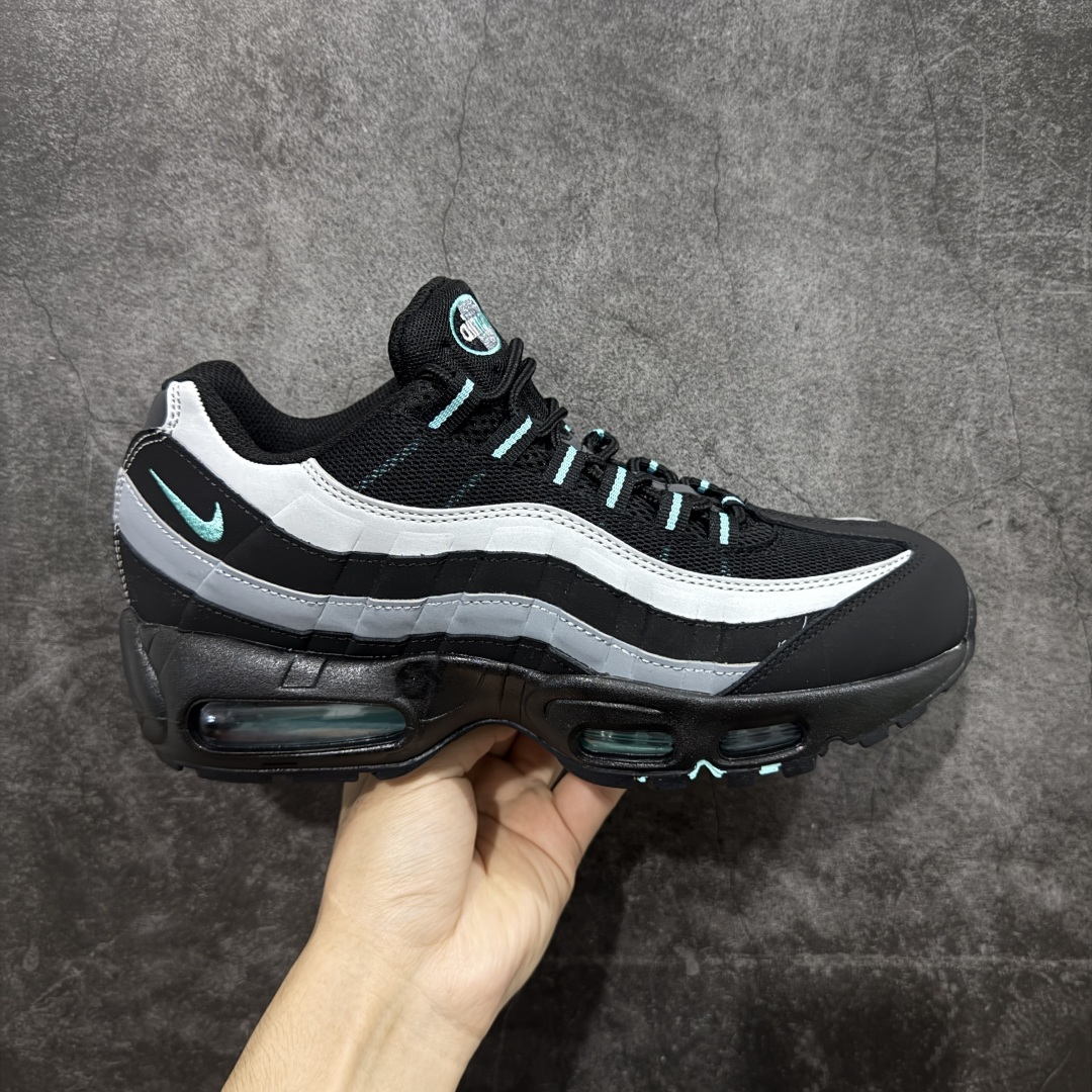 【PE版本】NK Air Max 95 OG 联名复古舒适气垫运动鞋 黑白 IB2871-002 全部配色 原鞋开发生产 高度还原 一眼ZP既视感 男女鞋真标半码制 原楦原纸版数据开发 环保进口透气牛皮革材质 高弹EVA缓震中底组合开窗式Air气垫装置 外置防滑耐磨橡胶外底❗ 尺码: 40 40.5 41 42 42.5 43 44 44.5 45 46 47.5-选品中心