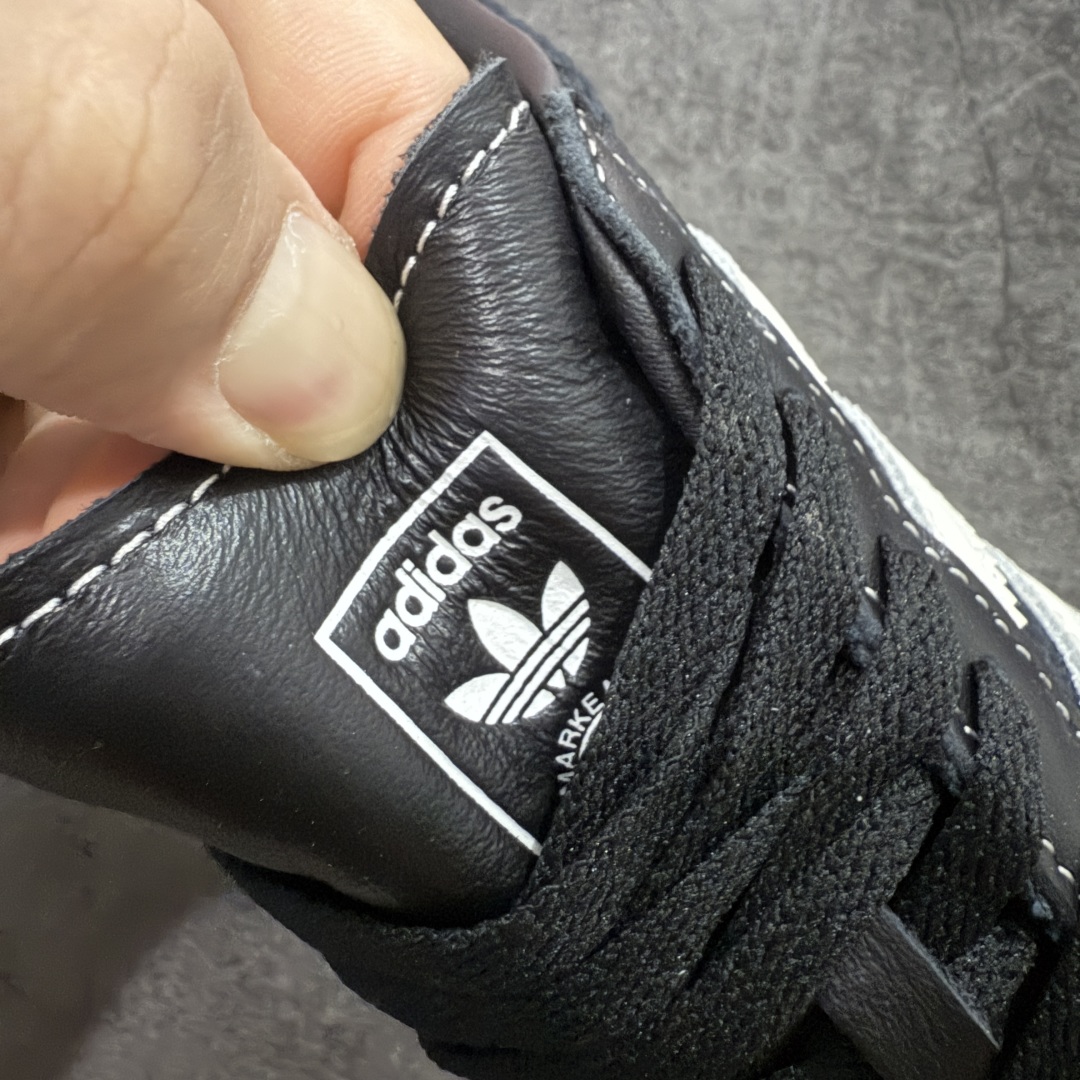 图片[6]-【XC/T版】Adidas Originals Gazelle Indoor 防滑低帮T头德训鞋 GZ复古系列 黑白针织拼接 JQ7084 纯原大厂出货💪🏻全新同步官方大字体烫金 针织材料拼接软头层 区别市场普通版本 完美还原zp细节‼️全鞋原材料打造，无任何色差，正确鞋型，后跟港宝材料定型，正确微透生胶大底，反口内里头层细腻小牛皮，纸板中底 鞋垫背胶，侧面正确烫金压印字母，所有细节完美还原‼️ 尺码：35.5 36 36.5 37 38 38.5 39 40 40.5 41 42 42.5 43 44 44.5 45-选品中心