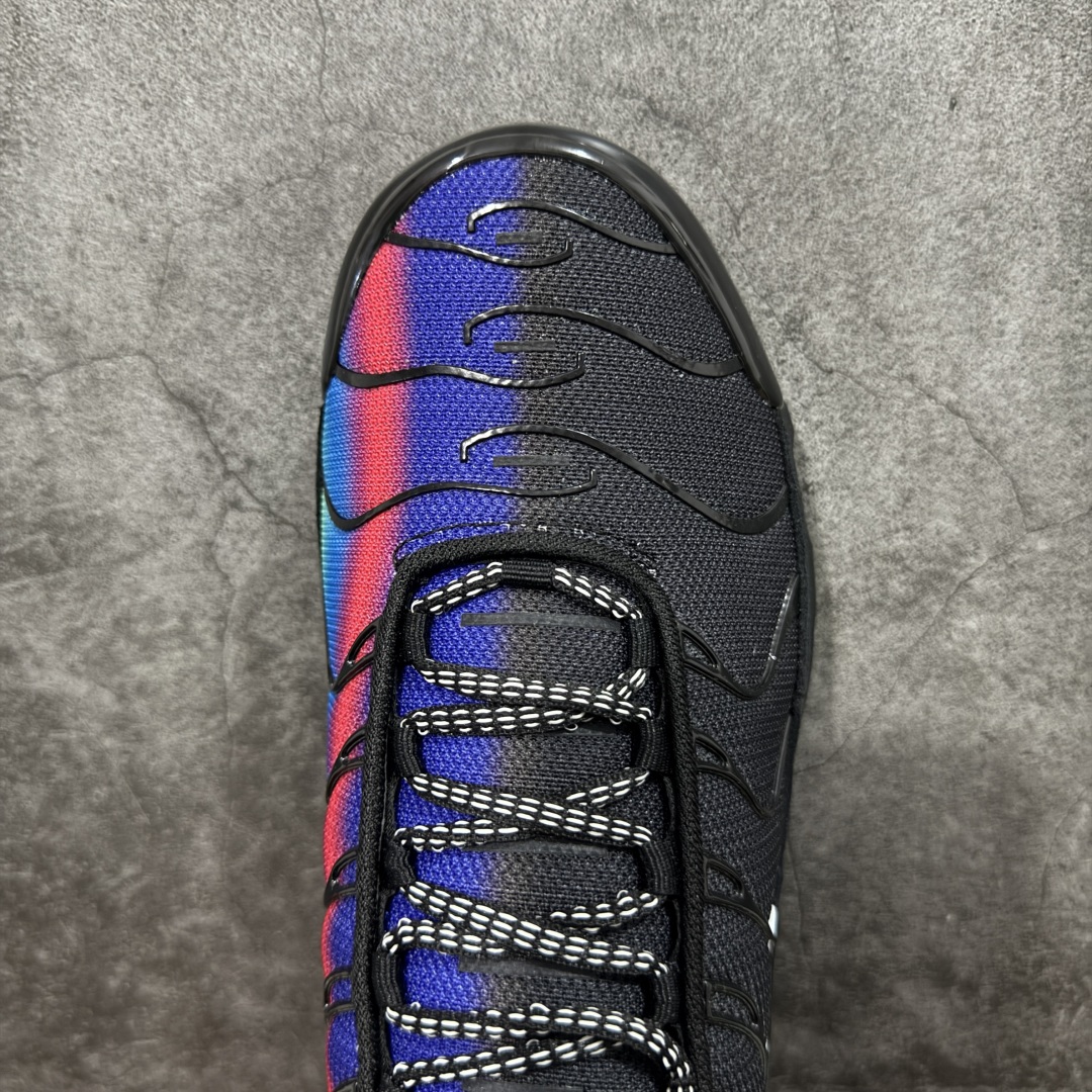 图片[5]-【Max纯原版】Nike Air Max Plus TN气垫系列跑鞋 全新一比一高端版本 真正的市场T1品质 更多配色陆续出货 真正的用心研发 一点一点抠出来的 品质 品控细节 随便闭眼对比市场任何版本 全套原纸板楦头开发 完美呈现版型 工艺流程均与原鞋保持一致 Turned Air 中底缓震技术 鞋面弧度与大底弧度一致 鞋头正确TPU材质 鞋面高频TPU材质1.0厚度 原鞋一致层次感 超越公司货的品控标准 多道QC质检 货号：DZ4509-001 尺码：36 36.5 37.5 38 38.5 39 40 40.5 41 42 42.5 43 44 44.5 45 46-选品中心