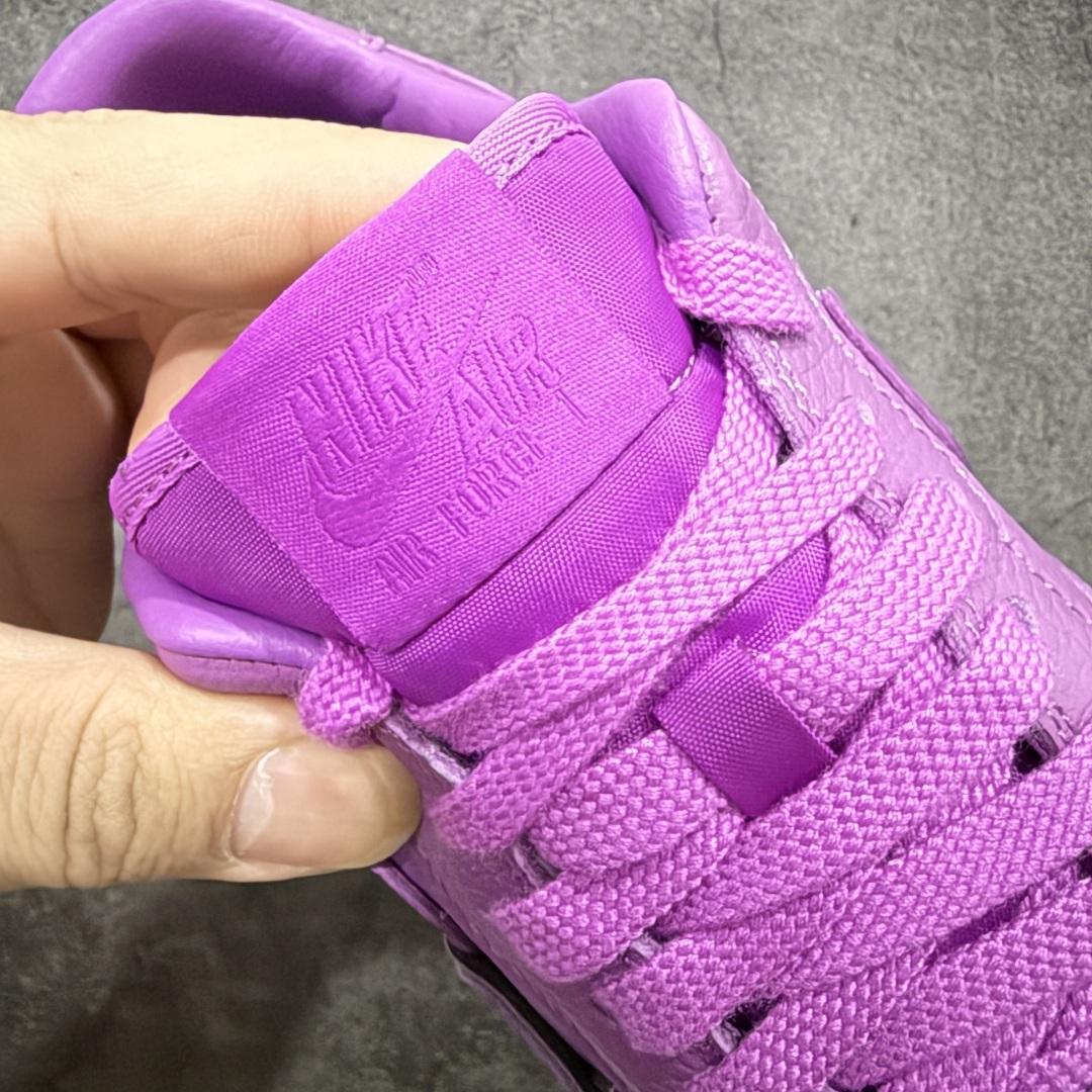 图片[4]-【TOP纯原】CPFM x NK Air Force 1 Low 空军一号系列低帮 纯原生产线出品 市场唯一正确皮料卡色 区别其他版本 经典百搭休闲运动板鞋“联名放大补丁字母”近日，A$AP Bari 在其官方社交媒体上预告了 Cactus Plant Flea Market(CPFM) 和 Nike Air Force 1 Low 的全新配色。 #此次全新推出的紫色和苔藓绿配色，保留了原始黑白版本的标志性风格，均采用皮革鞋面、尼龙鞋舌、带有反光底衬的「AIR SUNSHINE」及同色 AF1 橡胶鞋底。 货号：FQ7069-500 尺码： 40 40.5 41 42 42.5 43 44 44.5 45 46 47.5 48-选品中心
