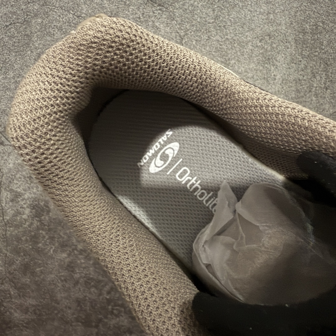 图片[9]-【666版本】Salomon XT-QUEST ADV 萨洛蒙情侣款户外机能鞋 棕红色 478850 全新品质 巅峰之作 所有配色均购物原版拆解1：1开发 原材料打造 非市场公版便宜货 私模大底 清洁度比市场所有版本都高 全套原纸板楦头开发 原厂网布配套 确保原汁原味 完美呈现版型 原档数据独家私模五层组合大底 原装Ortholite轻量化鞋垫 中底布带钢印编号 原厂TPU锁扣 进口港宝加持 后跟自然饱满 还原公司包裹性 鞋面采用SENSIFT贴合技术 全方位贴合包裹脚型 鞋跟部鞋底牵引设计 提供强大的抓地性能 更适应野外崎岖不平的道路 其4D ADVANCED CHASSIS底盘 材料轻量大化 钉齿设计更具稳定性 防护性 鞋底易磨损区运用CONTAGRIP高耐磨材料 应对城市硬质路面长距离跑考验 尺码：36 36.5 37.5 38 38.5 39 40 40.5 41 42 42.5 43 44 45 46-选品中心