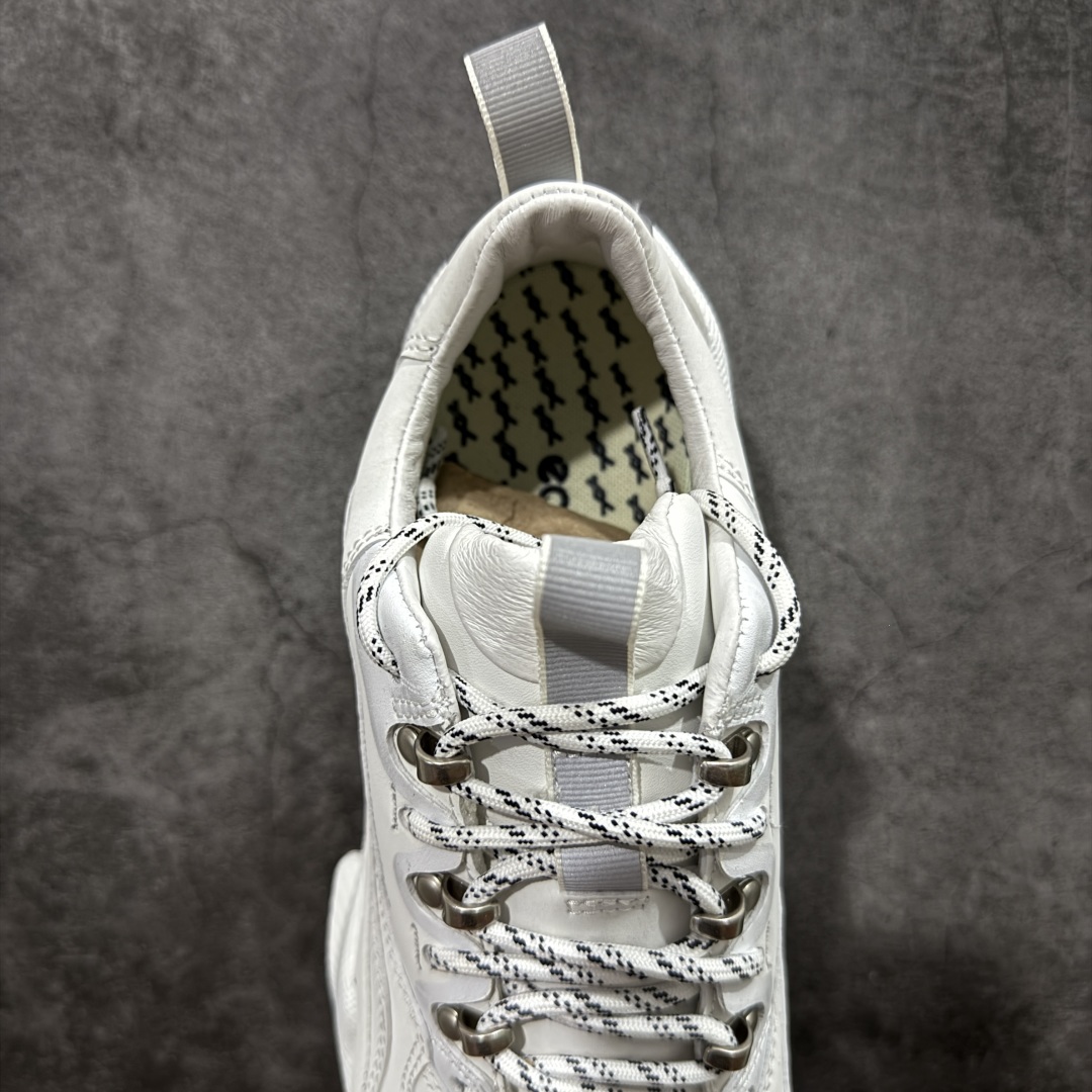 图片[8]-【顶级版】Ecco 爱步 健步探索系列 BIOM防滑真皮运动鞋 牛皮鞋面 纹理自然 柔韧耐穿 直接注塑工艺连接鞋面与鞋底 一体成型 合脚耐穿 橡胶外底 适应多种地形 防滑耐磨 强劲抓地 BIOM核心自然律动科技 符合人体工学 长效缓震 能量回弹 踏风前行 自然律动 裸足科技 尺码：39 40 41 42 43 44-选品中心