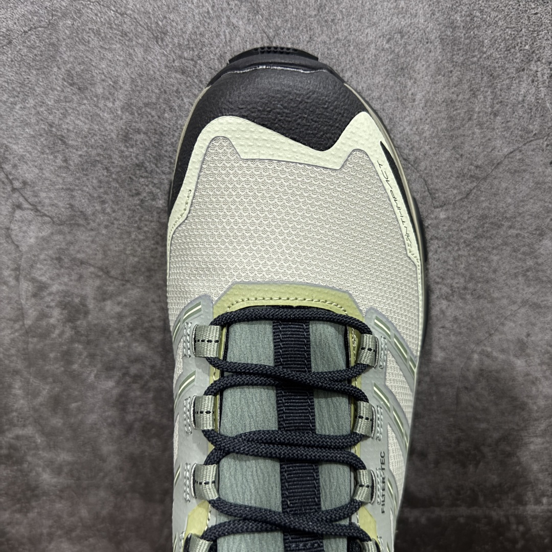 图片[5]-【GX纯原】凯乐石KAILAS 远征5 FLT 舒适简约经典登山 防滑耐磨防水 低帮 徒步鞋 市面唯一正确防泼水防水面料 正确防水内里布 真正做到内外防水 区别市场假防水 鞋面材质：运用耐磨防砂网布，能防止沙石进入鞋内，同时具备良好的透气性，可让脚部保持干爽。 \\t鞋底性能：搭载Vibram防滑耐磨大底，有出色的抓地力，仿鲨齿纹路设计，能应对各种复杂路面；鞋底还能提供良好的稳定性和支撑力，减少脚部疲劳。 \\t防水技术：采用FILTERTEC防水透气技术，防水指数高达8000mm H₂O，能有效防止雨水渗透，同时能保持脚面干爽。 \\t细节设计：鞋头采用橡胶防撞包边，保护脚趾免受伤害；鞋舌一体式设计，防止碎石泥沙进入；采用亚洲人脚型鞋楦设计，配合中腰包裹，提高舒适性。 适用场景：适合多日或单日轻装徒步，也可用于城市通勤，是一双兼顾户外与日常穿着的多功能鞋子。 尺码：40 41.5 42 42.5 43 44 44.5 45（女码第二轮出货）-选品中心
