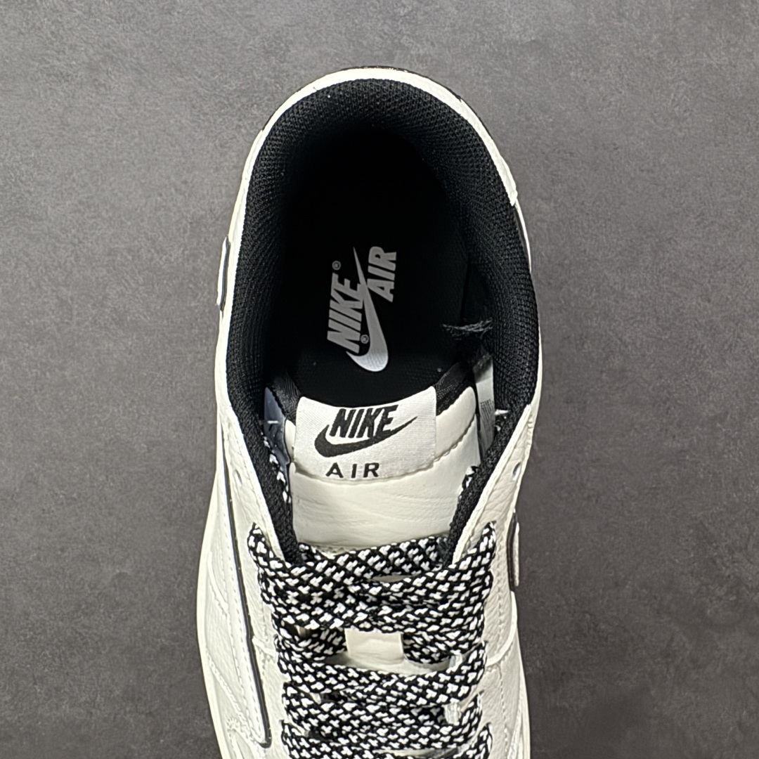 图片[7]-【定制版】Travis Scott x Fragment Design x Air Jordan 1 Low OG SP AJ1 乔1 斯图西联名 米黑边 低帮文化休闲板鞋 CS5288-503  #多方联名合作融合了Travis Scott 独特的音乐风格，藤原浩个性的设计风格以及Jordan品牌的经典元素 使其成为一双具有独特身份和价值的鞋子 清新而立体的外观加上联名标识更突出了其独特身份 这种配色方案显示出活力和时尚感 在视觉上引人注目 鞋身的质感和细腻的细节处理使其显得高端而格调十足 这款“倒钩”联名是设计与创意完美结合 融合多方的个性风格是一款备受瞩目的潮流鞋款  尺码：36 36.5 37.5 38 38.5 39 40 40.5 41 42 42.5 43 44 44.5 45 编码：HXSB330340-选品中心