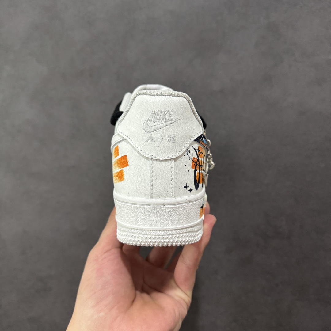 图片[4]-【定制版】Nike Air Force 1 Low 07 新奇点十二星座系列 天蝎座 原楦头原纸板 打造纯正低帮空军版型 专注外贸渠道 全掌内置蜂窝气垫 原盒配件 原厂中底钢印、拉帮完美 货号：星座10241122 尺码：36 36.5 37.5 38 38.5 39 40 40.5 41 42 42.5 43 44 44.5 45-选品中心