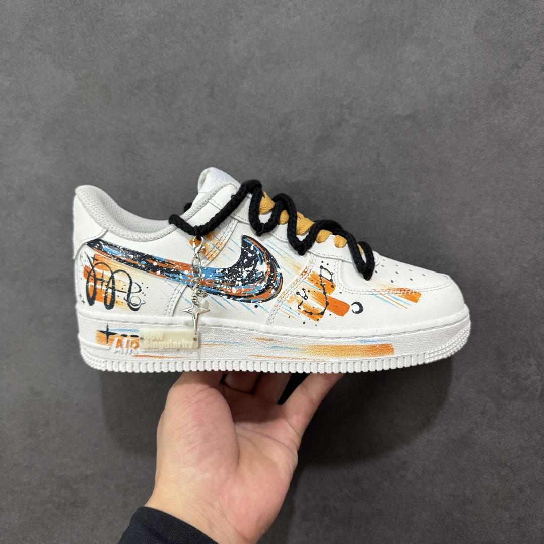 【定制版】Nike Air Force 1 Low 07 新奇点十二星座系列 天蝎座 原楦头原纸板 打造纯正低帮空军版型 专注外贸渠道 全掌内置蜂窝气垫 原盒配件 原厂中底钢印、拉帮完美 货号:星座10241122 尺码:36 36.5 37.5 38 38.5 39 40 40.5 41 42 42.5 43 44 44.5 45-选品中心