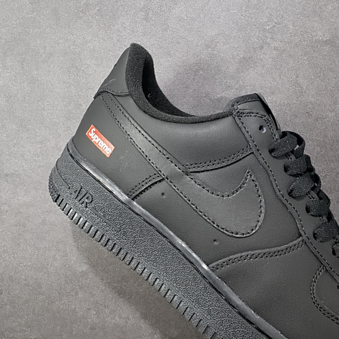 图片[6]-【公司级】Nike Air Force 1 Low Supreme联名 空军一号低帮运动休闲板鞋 原楦头原纸板 打造纯正空军版型 专注外贸渠道 全掌内置蜂窝气垫 原盒配件 原厂中底钢印、拉帮完美 货号：CU9225-001 尺码：35.5 36 36.5 37.5 38 38.5 39 40 40.5 41 42 42.5 43 44 44.5 45 46 46.5 47 编码：GLA210220-选品中心