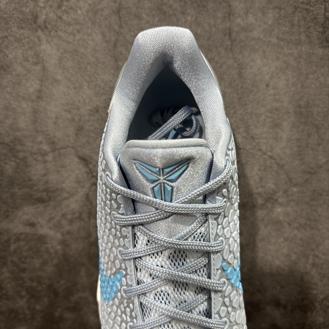 图片[8]-【GX纯原】NK Zoom Kobe 6 Protro 科比六代 蓝白 IO3672-400 完美复刻公司货 前掌超大Zoom Turbo气垫 后掌EVA缓震 真正的原汁原味 还原ZP脚感 全身鞋材卡料色独家定制 唯一正确喷漆工艺Swoosh 正确凹凸蛇鳞工艺 正确鞋面渐变效果 内全置真动飞态线 独立原厂模具 最大尺码达到48.5码 首批不拼图大几率过验 亲测已过 支持各种高强度实战 无需担心 上脚价 补货周期极长 脚宽建议买大半码 科比系列前掌偏窄 不影响二次销售 支持七天无理由退换 尺码：40 40.5 41 42 42.5 43 44 44.5 45 45.5 46 47.5 48.5 49.6 50.5-选品中心