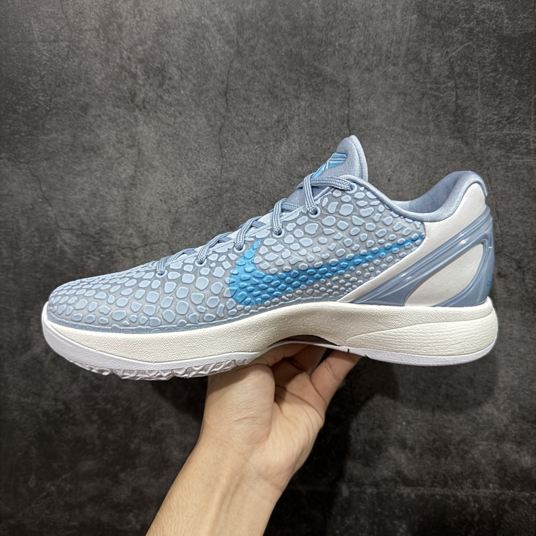 图片[2]-【GX纯原】NK Zoom Kobe 6 Protro 科比六代 蓝白 IO3672-400 完美复刻公司货 前掌超大Zoom Turbo气垫 后掌EVA缓震 真正的原汁原味 还原ZP脚感 全身鞋材卡料色独家定制 唯一正确喷漆工艺Swoosh 正确凹凸蛇鳞工艺 正确鞋面渐变效果 内全置真动飞态线 独立原厂模具 最大尺码达到48.5码 首批不拼图大几率过验 亲测已过 支持各种高强度实战 无需担心 上脚价 补货周期极长 脚宽建议买大半码 科比系列前掌偏窄 不影响二次销售 支持七天无理由退换 尺码：40 40.5 41 42 42.5 43 44 44.5 45 45.5 46 47.5 48.5 49.6 50.5-选品中心