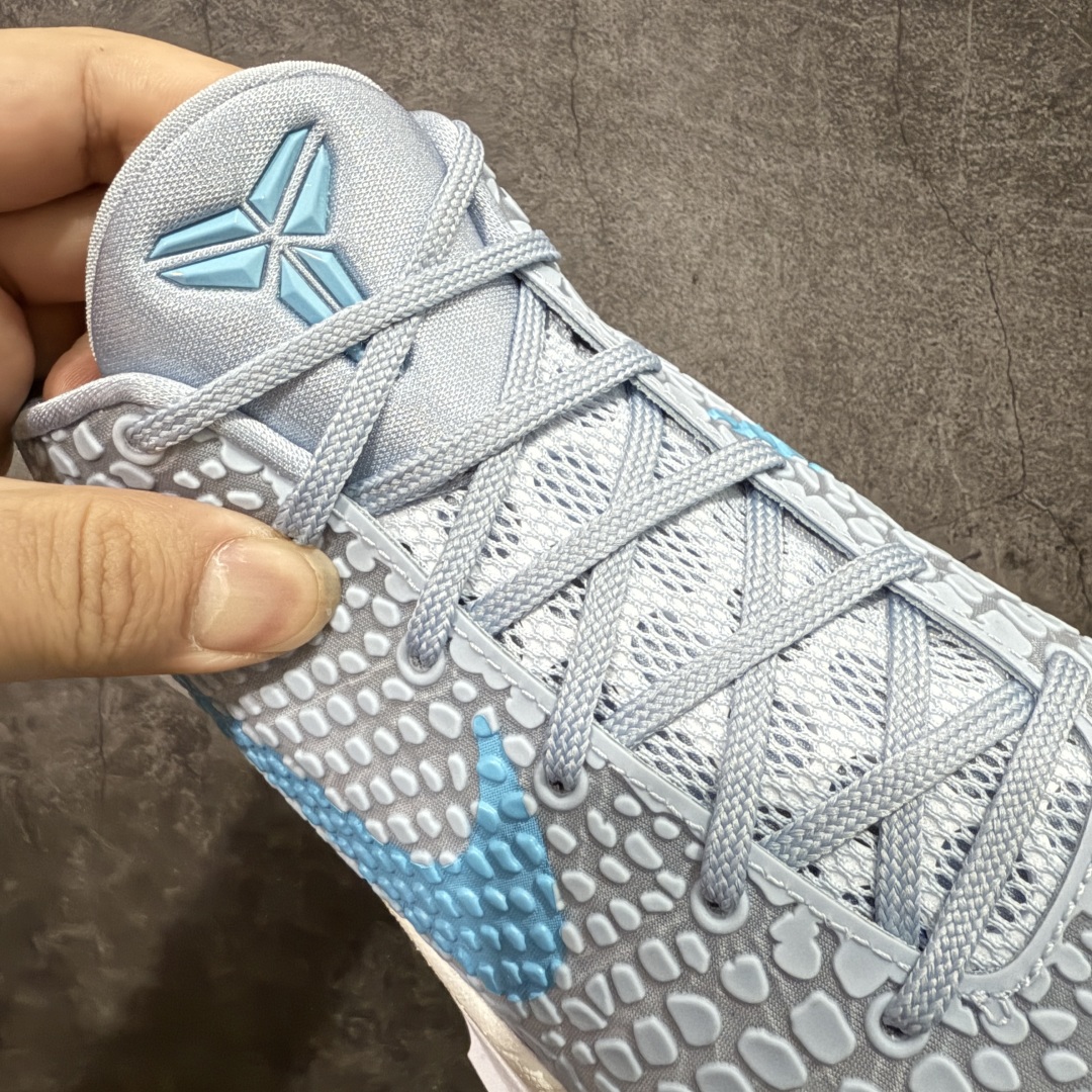 图片[6]-【GX纯原】NK Zoom Kobe 6 Protro 科比六代 蓝白 IO3672-400 完美复刻公司货 前掌超大Zoom Turbo气垫 后掌EVA缓震 真正的原汁原味 还原ZP脚感 全身鞋材卡料色独家定制 唯一正确喷漆工艺Swoosh 正确凹凸蛇鳞工艺 正确鞋面渐变效果 内全置真动飞态线 独立原厂模具 最大尺码达到48.5码 首批不拼图大几率过验 亲测已过 支持各种高强度实战 无需担心 上脚价 补货周期极长 脚宽建议买大半码 科比系列前掌偏窄 不影响二次销售 支持七天无理由退换 尺码：40 40.5 41 42 42.5 43 44 44.5 45 45.5 46 47.5 48.5 49.6 50.5-选品中心