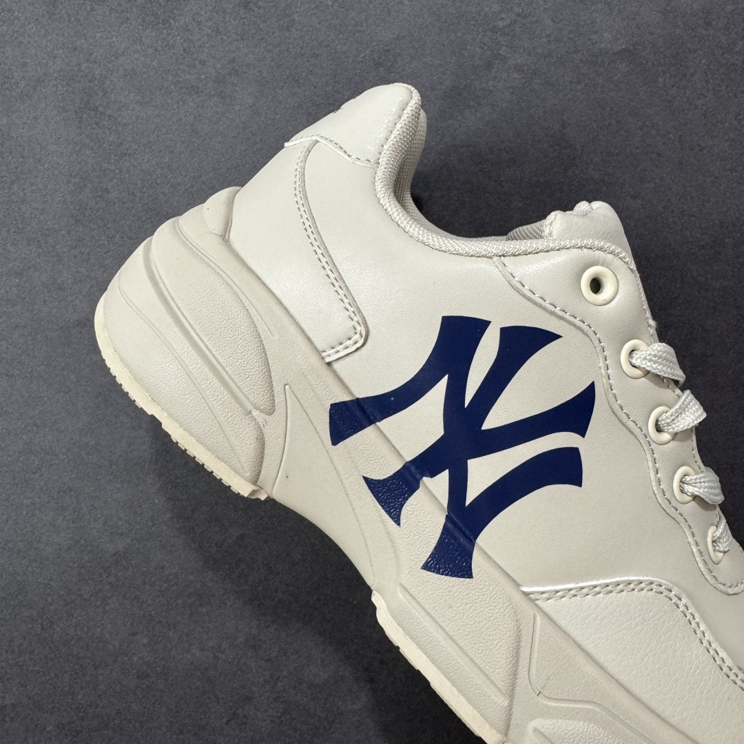 图片[6]-【公司级】韩国洋基队NY大标潮流老爹鞋 MLB小白鞋市面上唯一顶级纯原版本 原材料打造 原楦原档案数据开发版型 完美鞋头弧度/后套收口效果🆚市面文案版本‼️ 原厂立体填充鞋舌海绵 中底注胶孔原数据开发模具大底原厂转印标 ins 抖音 快手 小红书网红老爹鞋 韩国洋基队NY大标潮流老爹鞋 内增高6cm 原厂1：1模具开发 原厂进口纳米材质 原厂 全套手提袋 原盒雷射防伪标包装 天猫订单品质 官网尺码35 36 36.5 37.5 38 38.5 39 40 40.5 41 42 42.5 43 44 45-选品中心