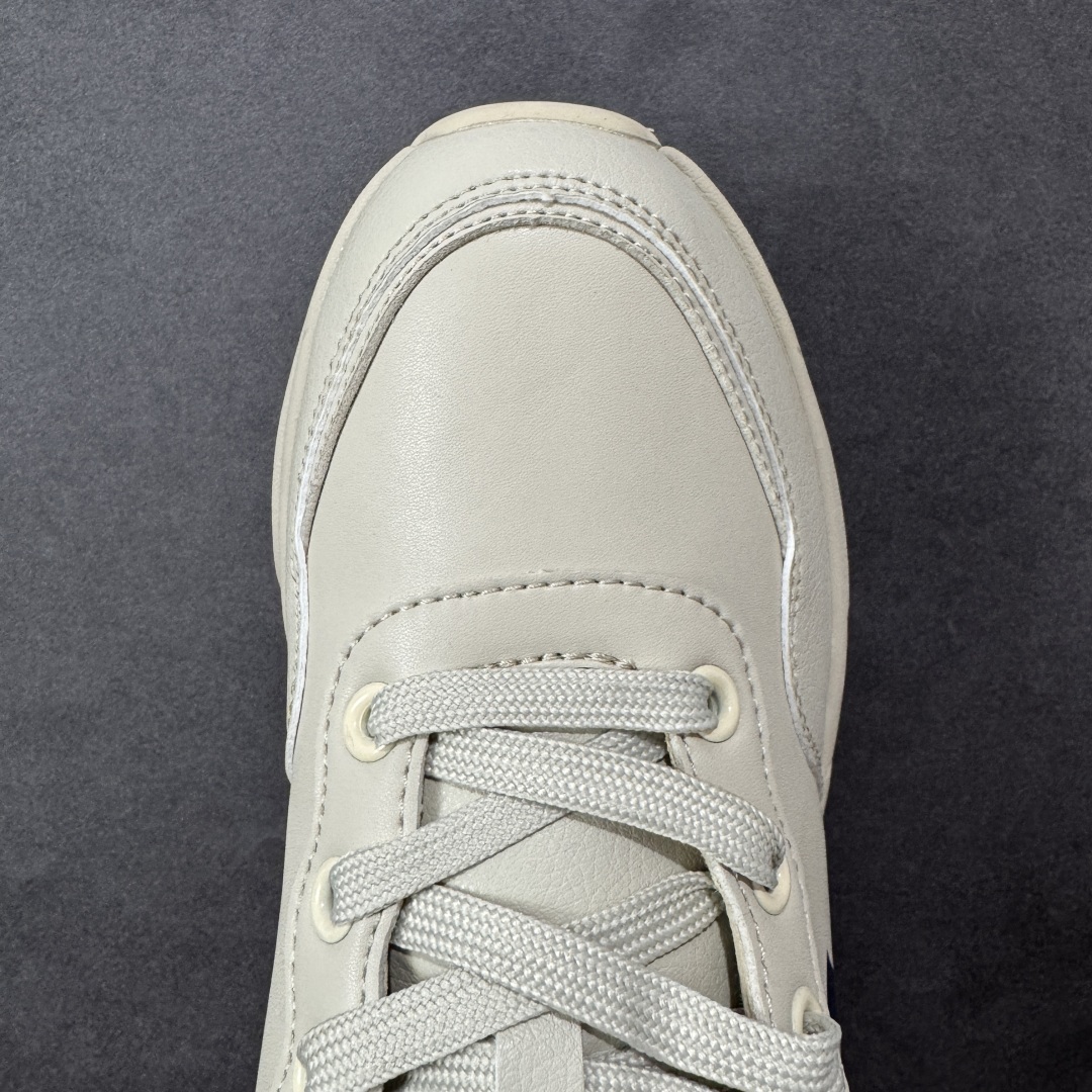 图片[8]-【公司级】韩国洋基队NY大标潮流老爹鞋 MLB小白鞋市面上唯一顶级纯原版本 原材料打造 原楦原档案数据开发版型 完美鞋头弧度/后套收口效果🆚市面文案版本‼️ 原厂立体填充鞋舌海绵 中底注胶孔原数据开发模具大底原厂转印标 ins 抖音 快手 小红书网红老爹鞋 韩国洋基队NY大标潮流老爹鞋 内增高6cm 原厂1：1模具开发 原厂进口纳米材质 原厂 全套手提袋 原盒雷射防伪标包装 天猫订单品质 官网尺码35 36 36.5 37.5 38 38.5 39 40 40.5 41 42 42.5 43 44 45-选品中心