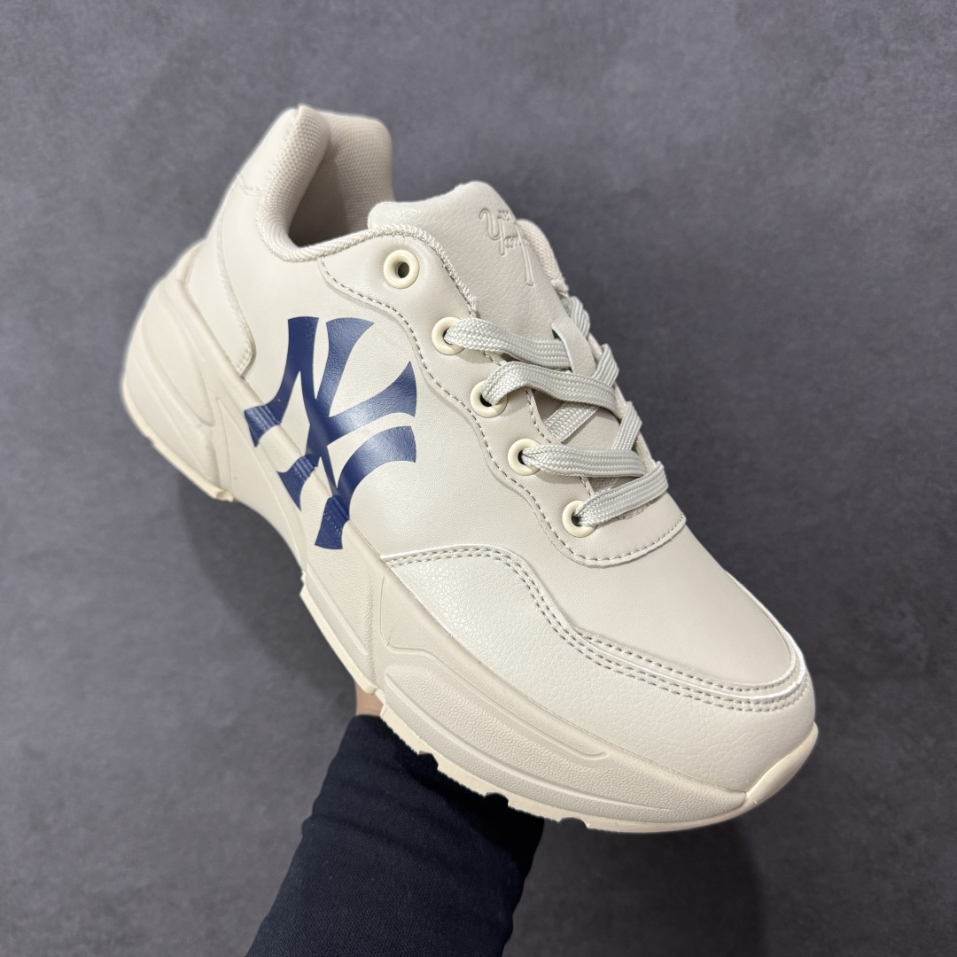 图片[3]-【公司级】韩国洋基队NY大标潮流老爹鞋 MLB小白鞋市面上唯一顶级纯原版本 原材料打造 原楦原档案数据开发版型 完美鞋头弧度/后套收口效果🆚市面文案版本‼️ 原厂立体填充鞋舌海绵 中底注胶孔原数据开发模具大底原厂转印标 ins 抖音 快手 小红书网红老爹鞋 韩国洋基队NY大标潮流老爹鞋 内增高6cm 原厂1：1模具开发 原厂进口纳米材质 原厂 全套手提袋 原盒雷射防伪标包装 天猫订单品质 官网尺码35 36 36.5 37.5 38 38.5 39 40 40.5 41 42 42.5 43 44 45-选品中心