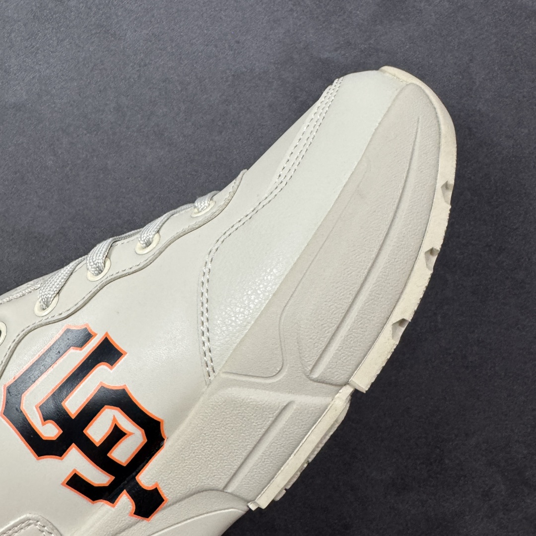 图片[5]-【公司级】韩国洋基队NY大标潮流老爹鞋 MLB小白鞋市面上唯一顶级纯原版本 原材料打造 原楦原档案数据开发版型 完美鞋头弧度/后套收口效果🆚市面文案版本‼️ 原厂立体填充鞋舌海绵 中底注胶孔原数据开发模具大底原厂转印标 ins 抖音 快手 小红书网红老爹鞋 韩国洋基队NY大标潮流老爹鞋 内增高6cm 原厂1：1模具开发 原厂进口纳米材质 原厂 全套手提袋 原盒雷射防伪标包装 天猫订单品质 官网尺码35 36 36.5 37.5 38 38.5 39 40 40.5 41 42 42.5 43 44 45-选品中心