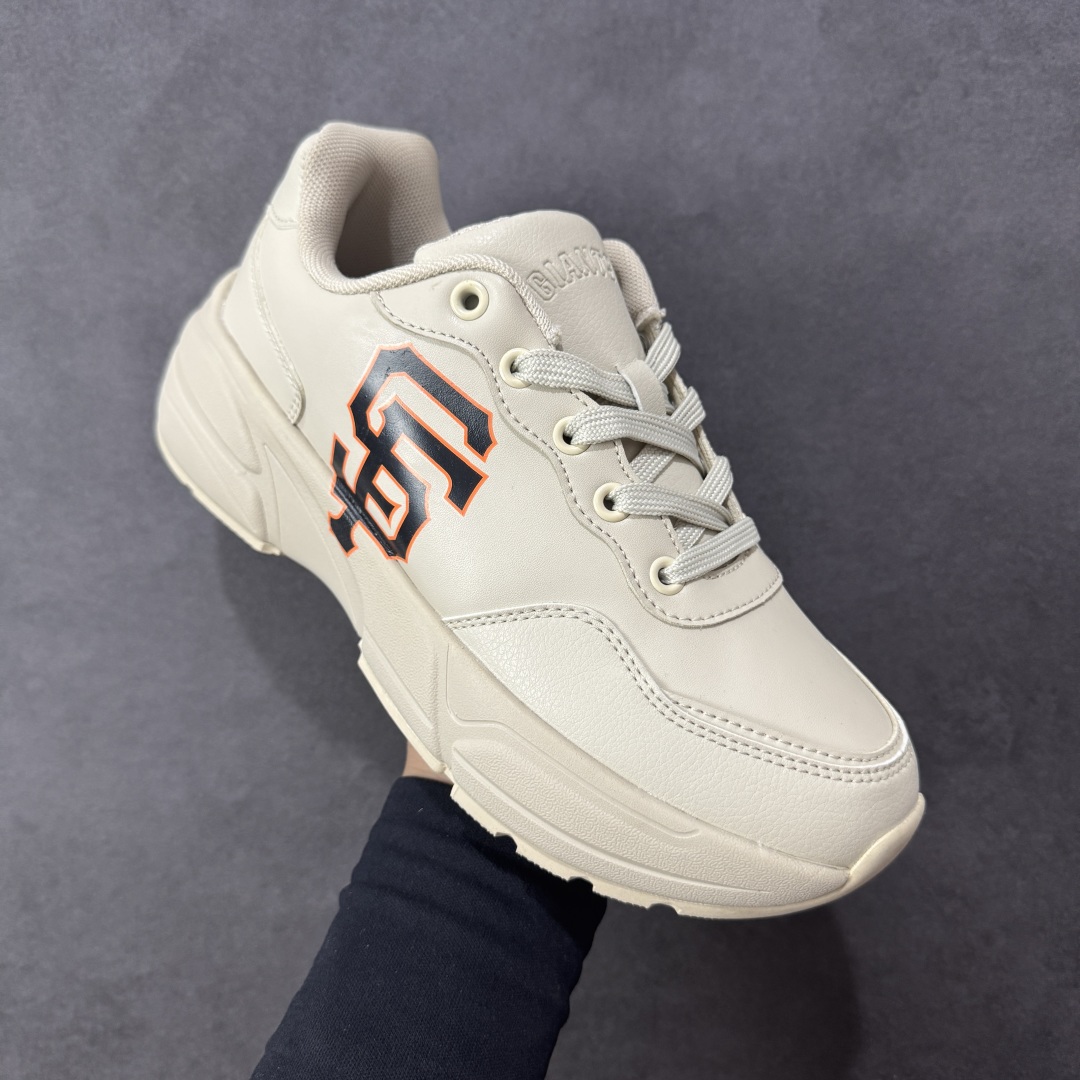 图片[3]-【公司级】韩国洋基队NY大标潮流老爹鞋 MLB小白鞋市面上唯一顶级纯原版本 原材料打造 原楦原档案数据开发版型 完美鞋头弧度/后套收口效果🆚市面文案版本‼️ 原厂立体填充鞋舌海绵 中底注胶孔原数据开发模具大底原厂转印标 ins 抖音 快手 小红书网红老爹鞋 韩国洋基队NY大标潮流老爹鞋 内增高6cm 原厂1：1模具开发 原厂进口纳米材质 原厂 全套手提袋 原盒雷射防伪标包装 天猫订单品质 官网尺码35 36 36.5 37.5 38 38.5 39 40 40.5 41 42 42.5 43 44 45-选品中心