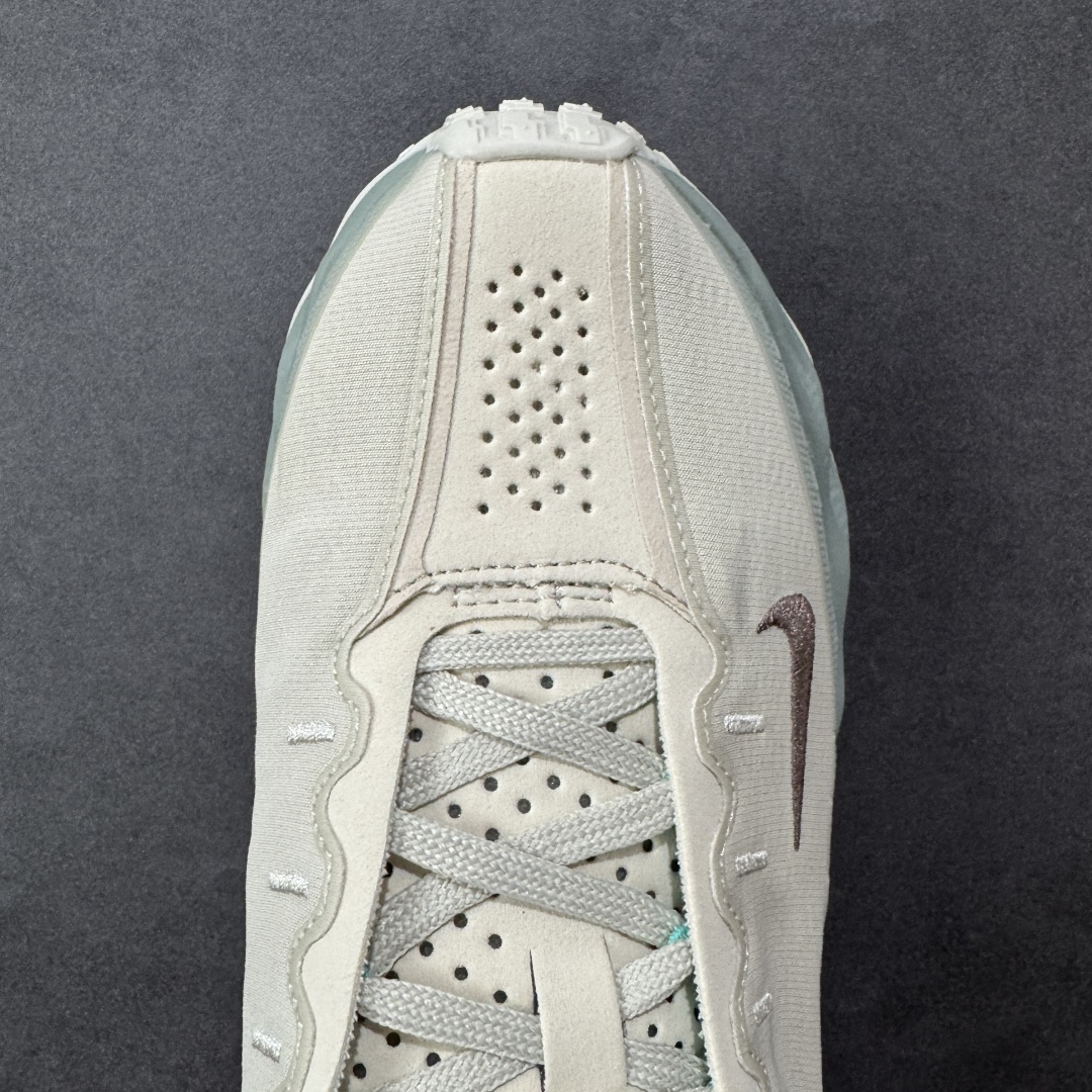 图片[8]-【公司级】HYEIN SEO x NK Ava Rover 百搭舒适耐磨低帮跑步鞋 男女同款 流线型轮廓，通过轻薄物料鞋面结合 TPU 网格状支撑示人，增厚的中底材质选用 ReactX 加持，华夫外底收尾。鞋垫与后跟鞋提，克制点缀 Hyein Seo 字样。鞋垫与鞋提则采用菱形格纹的变化元素呈现。 尺码：36 36.5 37.5 38 38.5 39 40 40.5 41 42 42.5 43 44 44.5 45-选品中心