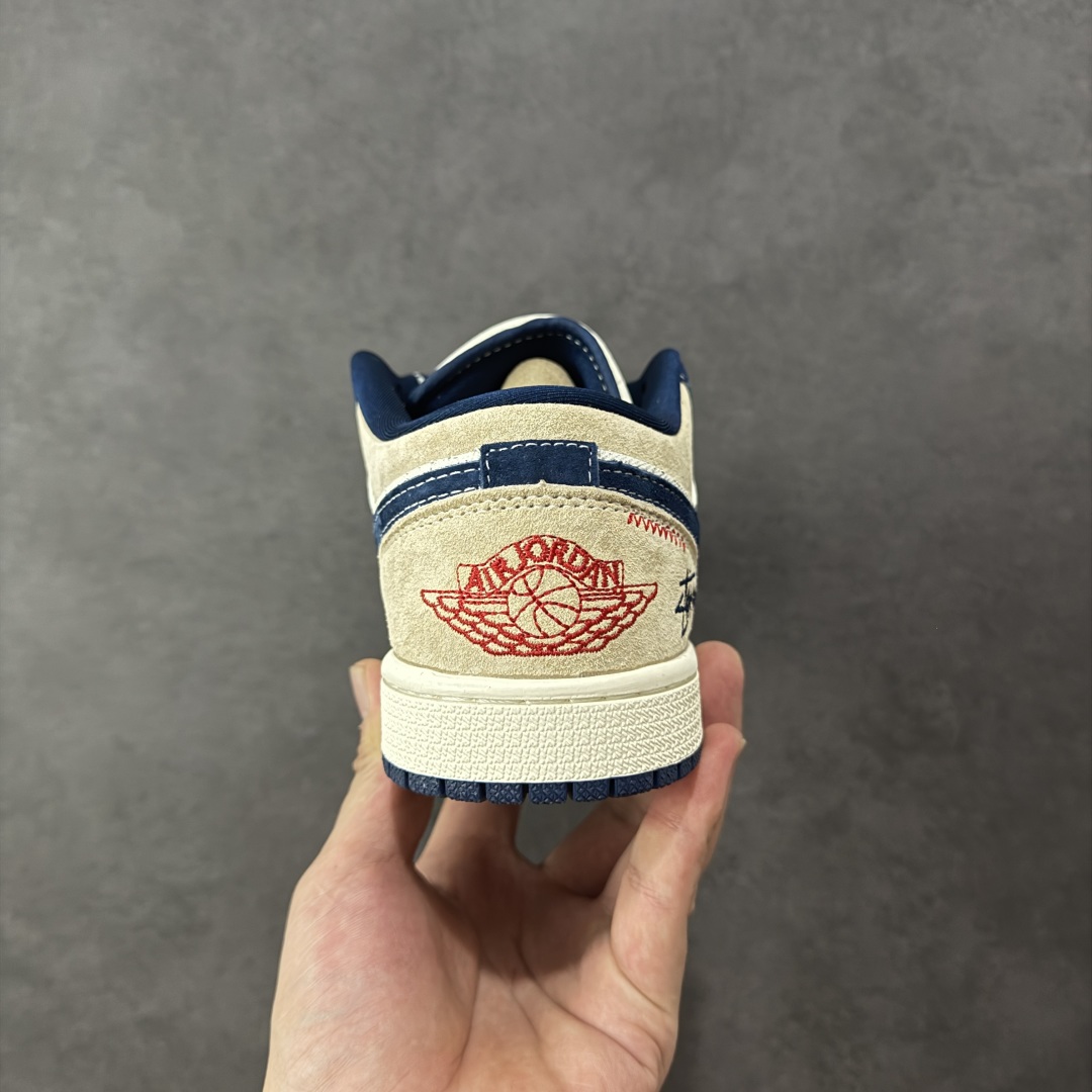 图片[4]-【定制版】Stussy x Air Jordan 1 Low 定制配色 斯图西联名 乔1 AJ1经典低帮休闲百搭板鞋   公司级版本 定制鞋盒 大厂流水作业生产 超高清洁度 皮料切割干净无任何毛边 细节完美 货号：LR8888-015  尺码：36 36.5 37.5 38 38.5 39 40 40.5 41 42 42.5 43 44 44.5 45-选品中心
