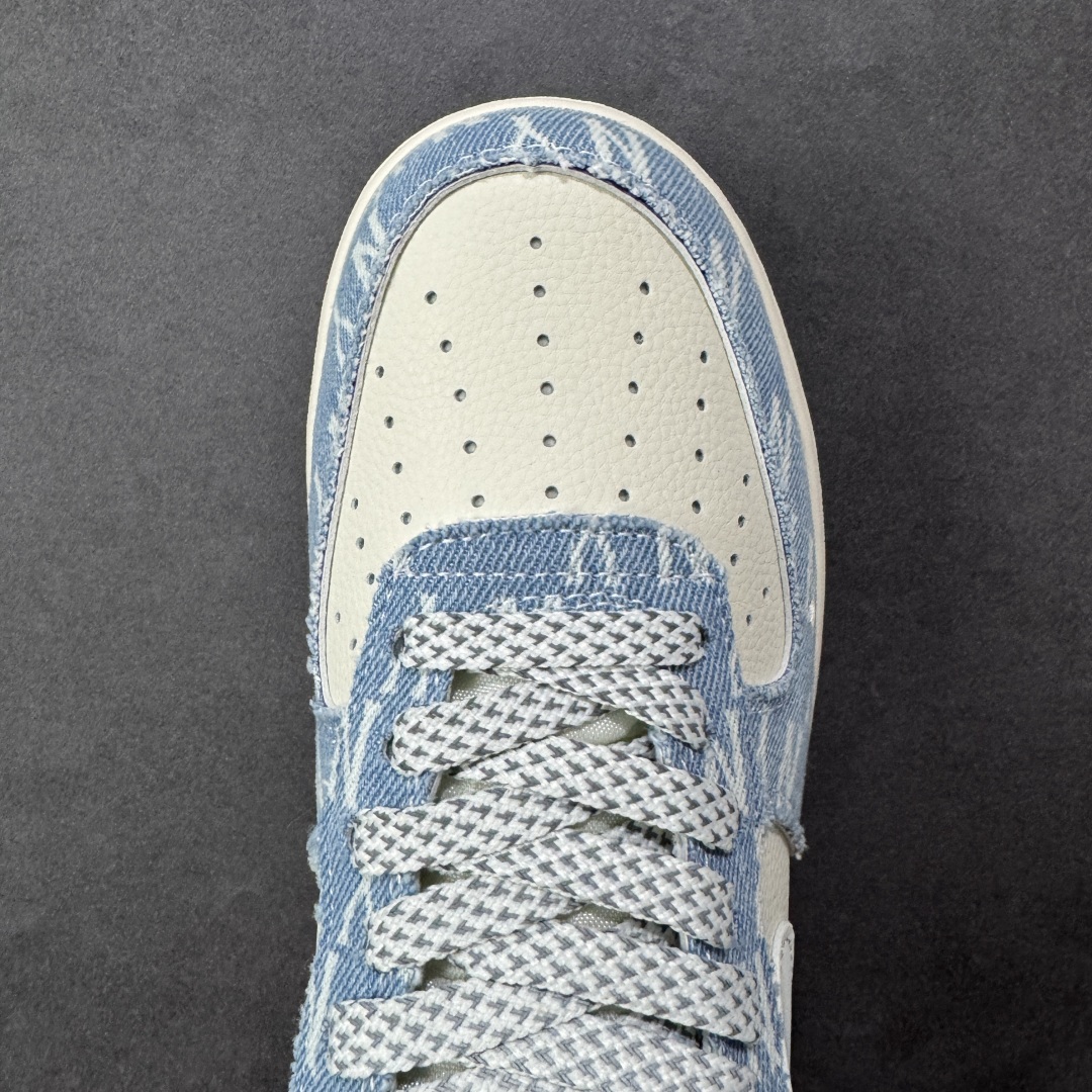 图片[8]-【定制版】NIke Air Force 1 \’07 Low × NY“浅蓝牛仔”满印高端定制空军一号 低帮 运动鞋 休闲鞋 折边针车 工艺难度大 原楦头原纸板 原装鞋盒 定制五金配件 内置全掌气垫 原厂鞋底 货号：XY2025-002 尺码：36 36.5 37.5 38 38.5 39 40 40.5 41 42 42.5 43 44 44.5 45 编码：HXSA310320-选品中心