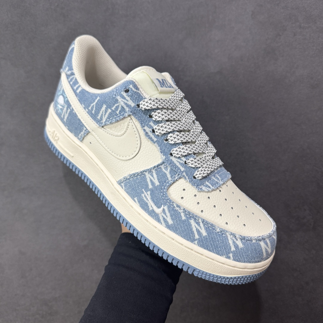 图片[3]-【定制版】NIke Air Force 1 \’07 Low × NY“浅蓝牛仔”满印高端定制空军一号 低帮 运动鞋 休闲鞋 折边针车 工艺难度大 原楦头原纸板 原装鞋盒 定制五金配件 内置全掌气垫 原厂鞋底 货号：XY2025-002 尺码：36 36.5 37.5 38 38.5 39 40 40.5 41 42 42.5 43 44 44.5 45 编码：HXSA310320-选品中心