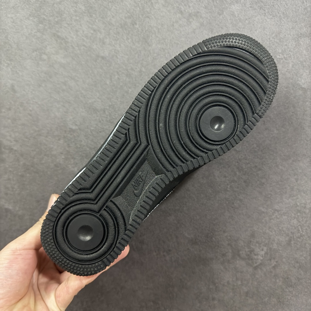 图片[9]-【定制版】NIke Air Force 1 \’07 Low 空军一号低帮 运动鞋 休闲鞋 折边针车 工艺难度大 原楦头原纸板 原装鞋盒 定制五金配件 内置全掌气垫 原厂鞋底 货号：CZ2288-111 尺码：36 36.5 37.5 38 38.5 39 40 40.5 41 42 42.5 43 44 44.5 45 编码：HXSA310320-选品中心