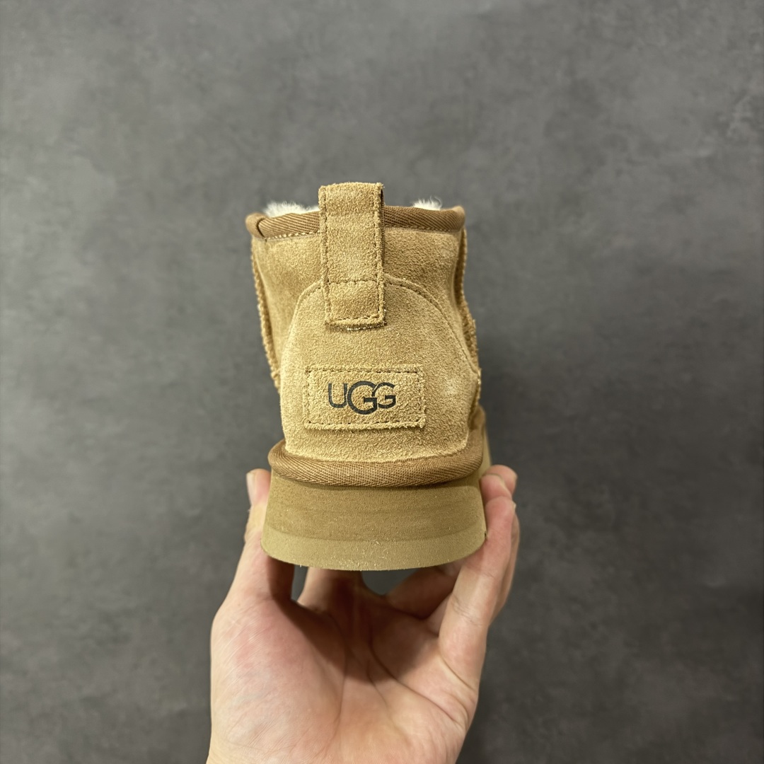 图片[4]-【X1纯原版】全网最齐 ugg 90个配色 市面顶级版本 UGG Mini厚底短筒1135092 底厚3cm 小红书爆款 广州外贸大厂生产 鞋头到鞋垫真羊皮毛一体 独立外盒包装 芯片 带防水工艺 区别市面任何版本 5cm厚底 独立原版开发大底 羊绒鞋垫 冬季保暖外出 家居都是很适合的选择 进年uug推出款式系列 局部偏向年轻消费者喜好 也走到时尚潮流穿搭的前沿 鞋身材质 防泼水涂层翻毛皮鞋面 17毫米UGGPURE™植入式羊毛内底 轻便防滑舒适橡胶外底 带有品牌LOGO商标 带全套包装 尺码： 35 36 37 38 39 40-选品中心