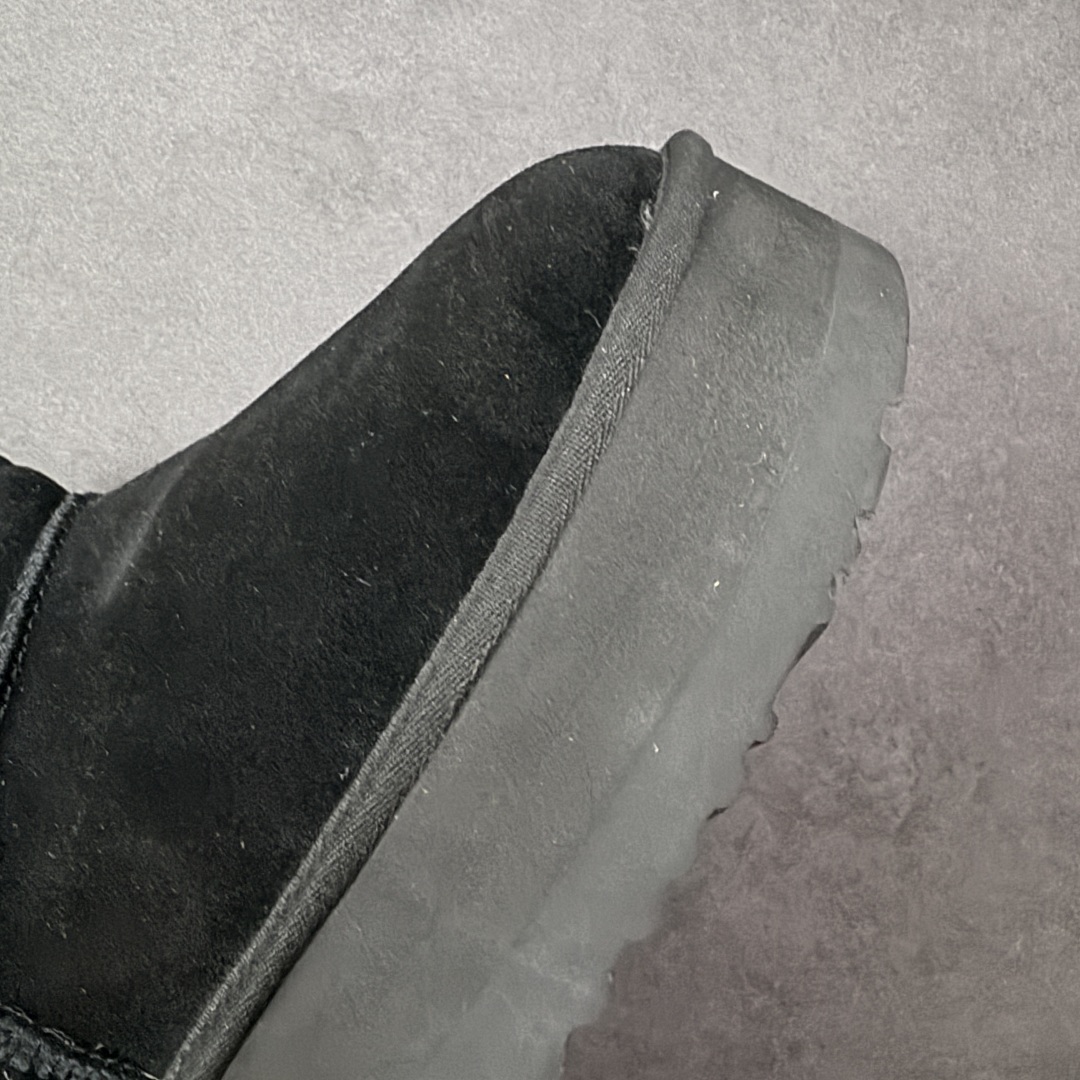 图片[5]-【X1纯原版】全网最齐 ugg 90个配色 市面顶级版本 UGG Mini厚底短筒1135092 底厚5cm 小红书爆款 广州外贸大厂生产 鞋头到鞋垫真羊皮毛一体 独立外盒包装 芯片 带防水工艺 区别市面任何版本 5cm厚底 独立原版开发大底 羊绒鞋垫 冬季保暖外出 家居都是很适合的选择 进年uug推出款式系列 局部偏向年轻消费者喜好 也走到时尚潮流穿搭的前沿 鞋身材质 防泼水涂层翻毛皮鞋面 17毫米UGGPURE™植入式羊毛内底 轻便防滑舒适橡胶外底 带有品牌LOGO商标 带全套包装 尺码： 35 36 37 38 39 40-选品中心