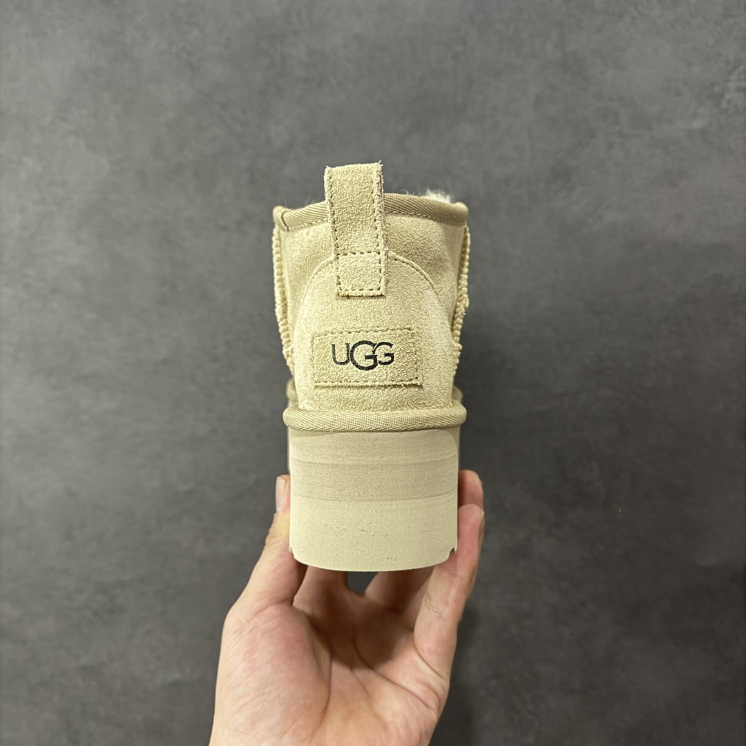 图片[4]-【X1纯原版】全网最齐 ugg 90个配色 市面顶级版本 UGG Mini厚底短筒1135092 底厚5cm 小红书爆款 广州外贸大厂生产 鞋头到鞋垫真羊皮毛一体 独立外盒包装 芯片 带防水工艺 区别市面任何版本 5cm厚底 独立原版开发大底 羊绒鞋垫 冬季保暖外出 家居都是很适合的选择 进年uug推出款式系列 局部偏向年轻消费者喜好 也走到时尚潮流穿搭的前沿 鞋身材质 防泼水涂层翻毛皮鞋面 17毫米UGGPURE™植入式羊毛内底 轻便防滑舒适橡胶外底 带有品牌LOGO商标 带全套包装 尺码： 35 36 37 38 39 40-选品中心