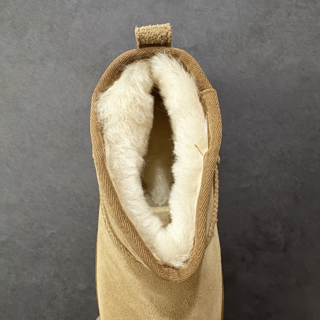图片[6]-【X1纯原版】全网最齐 ugg 90个配色 市面顶级版本 UGG Mini厚底短筒1135092 底厚5cm 小红书爆款 广州外贸大厂生产 鞋头到鞋垫真羊皮毛一体 独立外盒包装 芯片 带防水工艺 区别市面任何版本 5cm厚底 独立原版开发大底 羊绒鞋垫 冬季保暖外出 家居都是很适合的选择 进年uug推出款式系列 局部偏向年轻消费者喜好 也走到时尚潮流穿搭的前沿 鞋身材质 防泼水涂层翻毛皮鞋面 17毫米UGGPURE™植入式羊毛内底 轻便防滑舒适橡胶外底 带有品牌LOGO商标 带全套包装 尺码： 35 36 37 38 39 40-选品中心