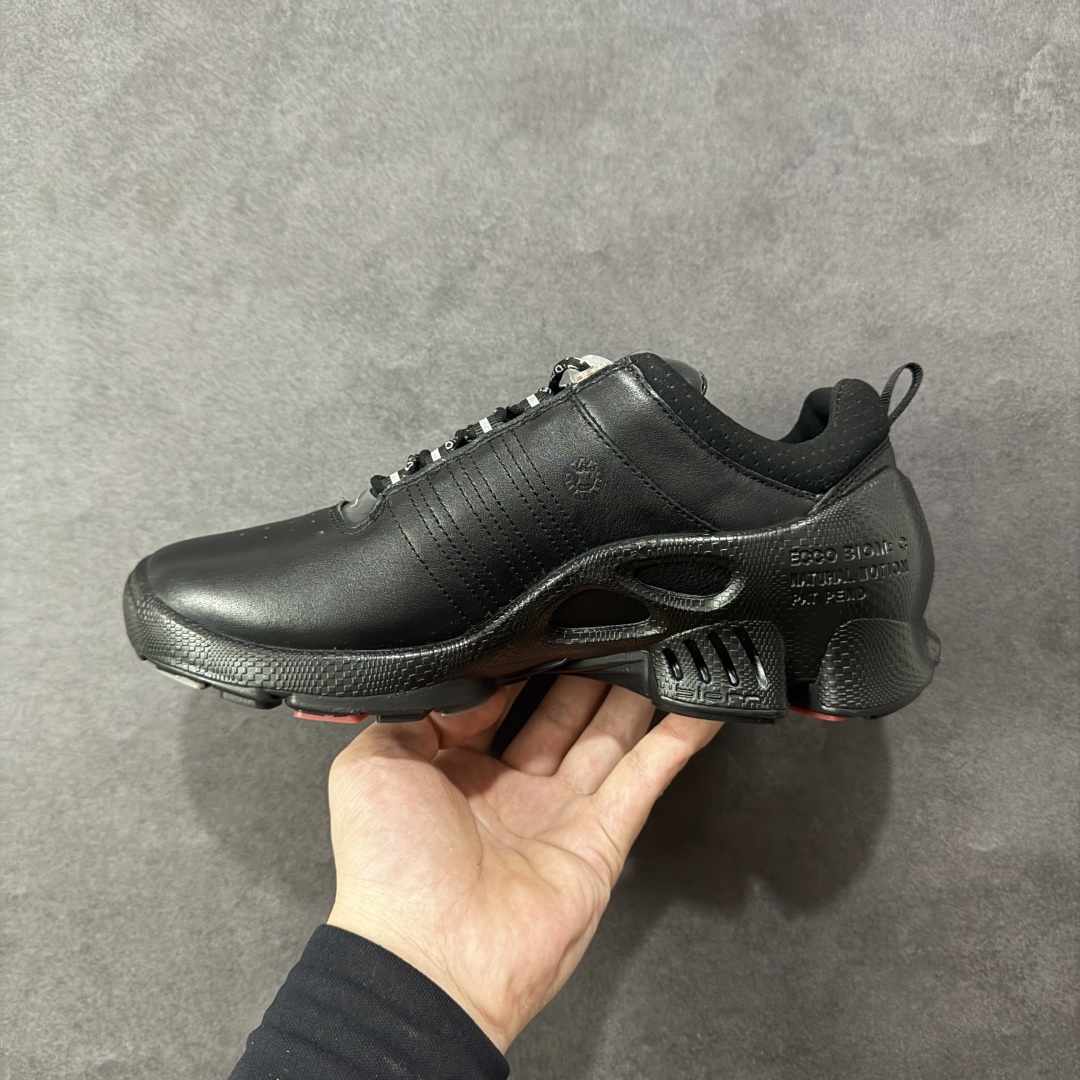图片[2]-【公司级头层版】ECCO爱步老爹鞋男士夏季经典运动鞋 健步BIOM系列 全新的轻量发泡底材与直接注塑橡胶大底相结合 柔软舒适，轻量回弹，脚感更轻盈 鞋面采用GORE-TEX飞织网面与牛皮相结合 给你贴心透气呵护 自然律动科技 符合人体工学鞋楦 贴近足部天然形态 橡胶大底，抓地力强，具有良好的耐磨性 轻盈自如 适跑畅练 尺码：39-45-选品中心
