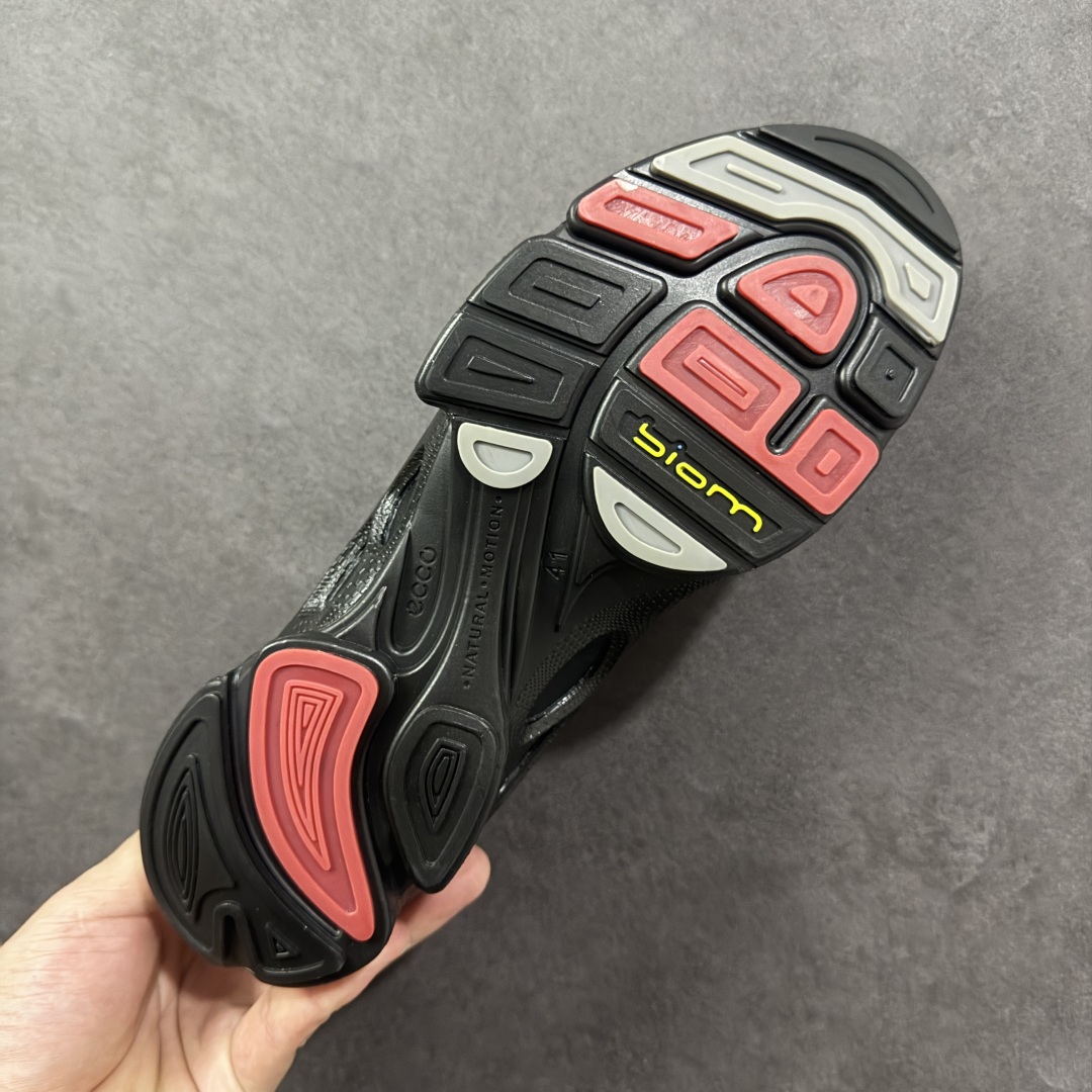 图片[9]-【公司级头层版】ECCO爱步老爹鞋男士夏季经典运动鞋 健步BIOM系列 全新的轻量发泡底材与直接注塑橡胶大底相结合 柔软舒适，轻量回弹，脚感更轻盈 鞋面采用GORE-TEX飞织网面与牛皮相结合 给你贴心透气呵护 自然律动科技 符合人体工学鞋楦 贴近足部天然形态 橡胶大底，抓地力强，具有良好的耐磨性 轻盈自如 适跑畅练 尺码：39-45-选品中心