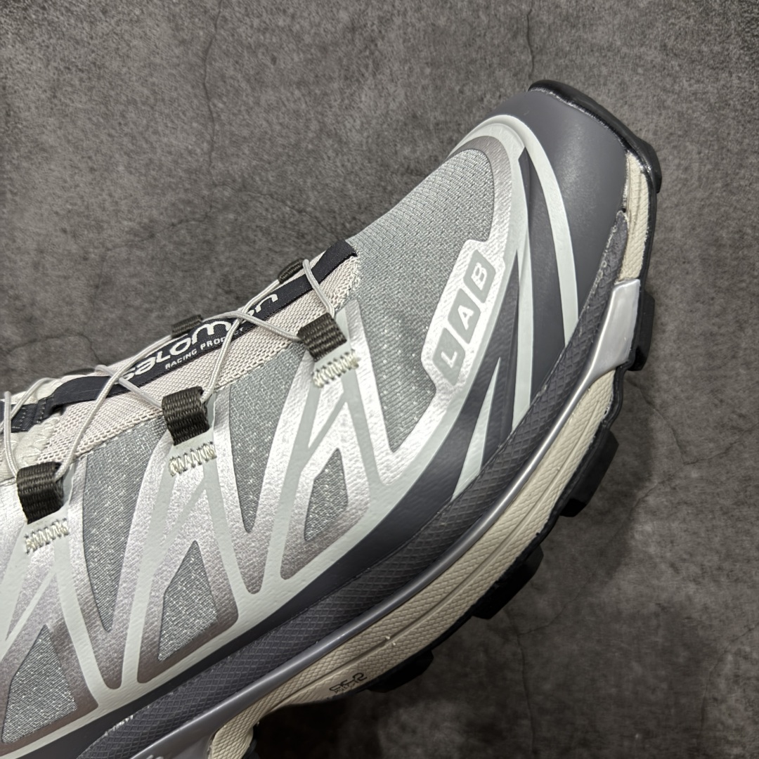 图片[6]-【PK升级版】SALOMON XT-6 DSM 萨洛蒙潮流越野机能户外功能鞋 417170 全新版本出货 好货不怕晚 品质 细节 材料都是肉眼可以见！ 售前售后也是其它工厂无法匹敌！ 纯原外贸平台特供订单 耗时半年巨作 全套原纸板楦头开发 原厂特供网布配套加持 确保原汁原味 完美呈现版型 原档数据独家私模五层组合大底 原装Ortholite轻量化鞋垫 中底布带钢印编号 原厂TPU锁扣 进口港宝加持 后跟自然饱满 还原公司包裹性 鞋面以“锯齿”状的包裹系统呈现 在基色底之下加入了各种色点缀 将公司的最新技术和时尚前卫的造型融入耐用的长跑款式中 鞋面由 TPU 薄膜制成 并焊接在高耐磨网眼上 使其既时尚又坚固 由 ACS底盘支撑 可增强稳定性和支撑力 以及由橡胶凸耳 Contragrip外底覆盖的 EVA 缓冲中底 旨在应对崎岖的地形 鞋舌上的彩色Salomon 标签、Quicklace 系统以及鞋头、鞋舌和鞋跟上的附加品牌使细节更加完美 让穿着者可以轻松驾驭户外与通勤下的任何运动生活场景 无缝鞋身户外随意纵横 颜值与脚感兼备 出街通勤 绝对非常吸睛 你值得拥有 尺码：36 36.5 37.5 38 38.5 39 40 40.5 41 42 42.5 43 44 44.5 45-选品中心