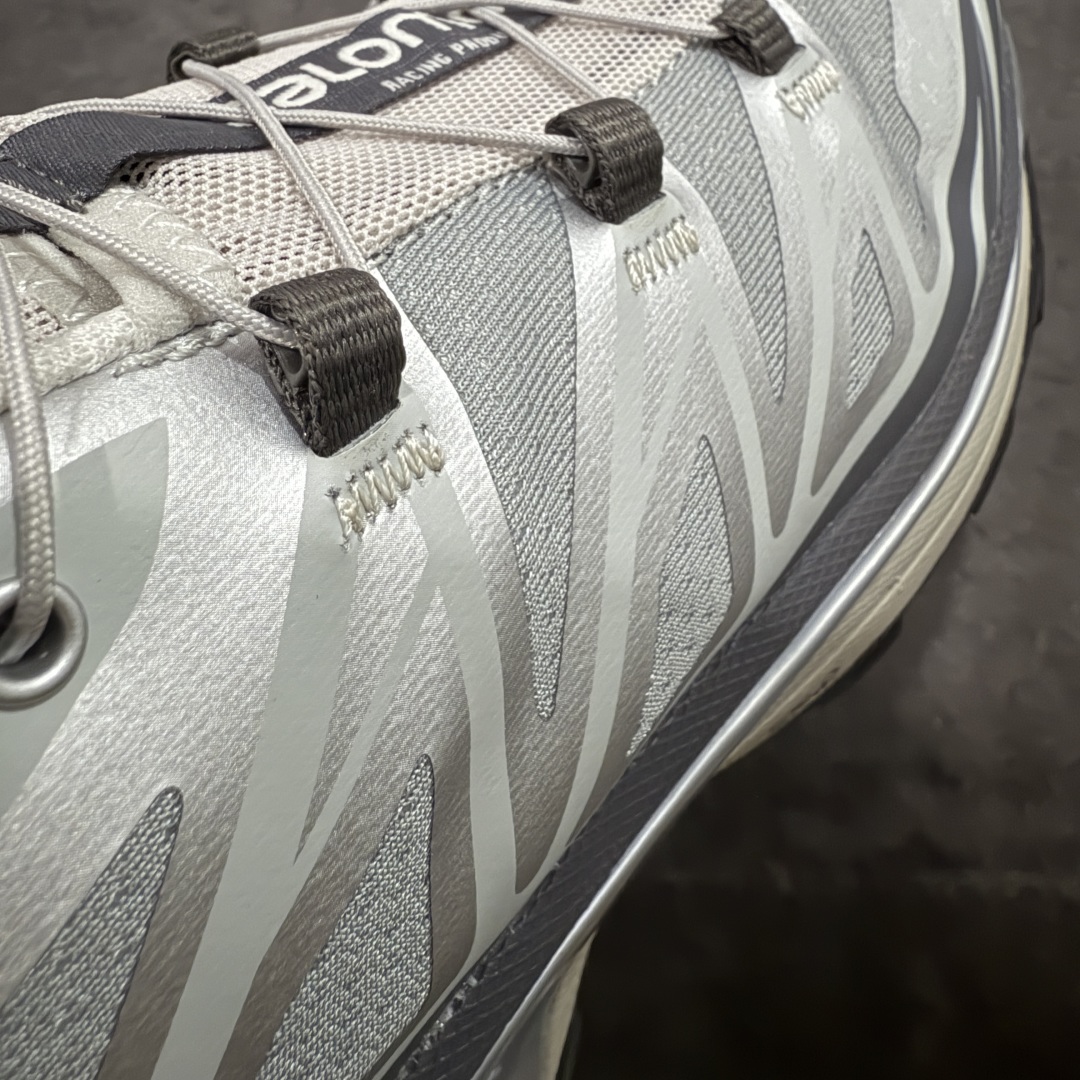 图片[4]-【PK升级版】SALOMON XT-6 DSM 萨洛蒙潮流越野机能户外功能鞋 417170 全新版本出货 好货不怕晚 品质 细节 材料都是肉眼可以见！ 售前售后也是其它工厂无法匹敌！ 纯原外贸平台特供订单 耗时半年巨作 全套原纸板楦头开发 原厂特供网布配套加持 确保原汁原味 完美呈现版型 原档数据独家私模五层组合大底 原装Ortholite轻量化鞋垫 中底布带钢印编号 原厂TPU锁扣 进口港宝加持 后跟自然饱满 还原公司包裹性 鞋面以“锯齿”状的包裹系统呈现 在基色底之下加入了各种色点缀 将公司的最新技术和时尚前卫的造型融入耐用的长跑款式中 鞋面由 TPU 薄膜制成 并焊接在高耐磨网眼上 使其既时尚又坚固 由 ACS底盘支撑 可增强稳定性和支撑力 以及由橡胶凸耳 Contragrip外底覆盖的 EVA 缓冲中底 旨在应对崎岖的地形 鞋舌上的彩色Salomon 标签、Quicklace 系统以及鞋头、鞋舌和鞋跟上的附加品牌使细节更加完美 让穿着者可以轻松驾驭户外与通勤下的任何运动生活场景 无缝鞋身户外随意纵横 颜值与脚感兼备 出街通勤 绝对非常吸睛 你值得拥有 尺码：36 36.5 37.5 38 38.5 39 40 40.5 41 42 42.5 43 44 44.5 45-选品中心