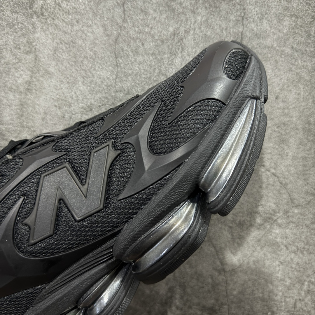 图片[6]-【纯原版】New Balance 新百伦 NB2000 网面休闲鞋 U200078C NB官方重磅新品 一款融合复古设计与现代科技的跑鞋，以其经典的造型和舒适脚感，成为2025年复古潮流爱好的推荐单品。 极具视觉冲击力的5根ABZORB单元，以及无缝鞋面的设计，加上3M反光材质的装饰，比之前推出的9060系列更夸张，更具未来感。 尺码：36-46.5-选品中心