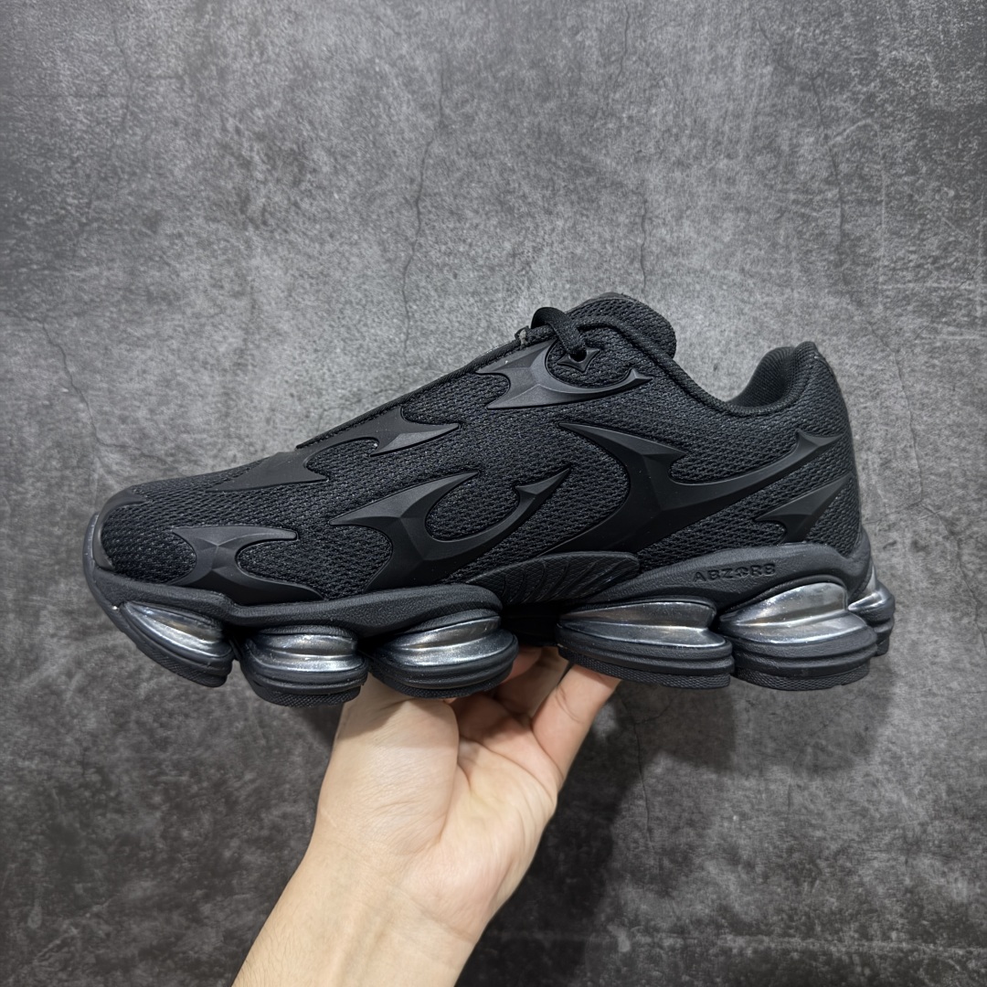 图片[2]-【纯原版】New Balance 新百伦 NB2000 网面休闲鞋 U200078C NB官方重磅新品 一款融合复古设计与现代科技的跑鞋，以其经典的造型和舒适脚感，成为2025年复古潮流爱好的推荐单品。 极具视觉冲击力的5根ABZORB单元，以及无缝鞋面的设计，加上3M反光材质的装饰，比之前推出的9060系列更夸张，更具未来感。 尺码：36-46.5-选品中心