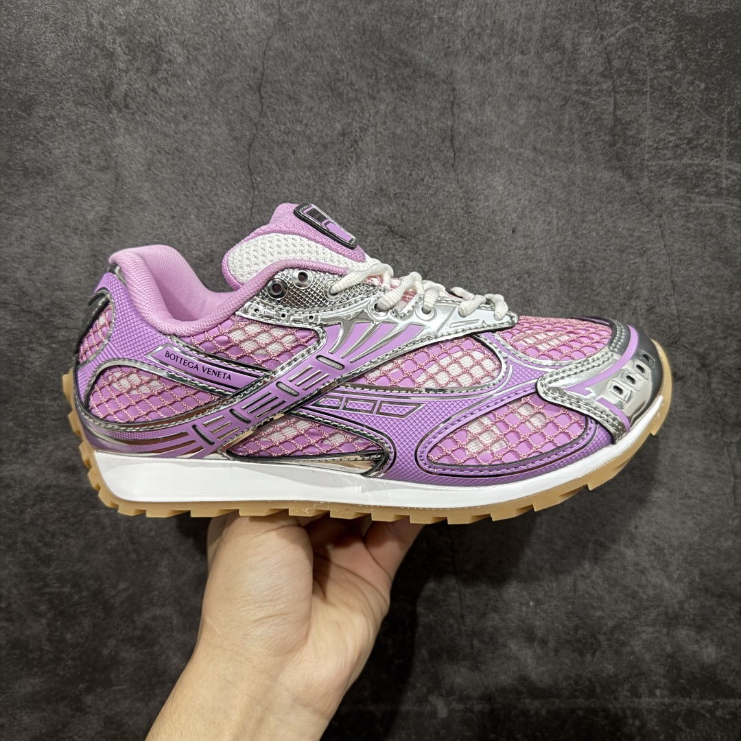 【纯原N版】宝缇嘉/葆蝶家-Bottega Veneta Orbit Lace-up Low Sneakers BV 轨道系列系带低帮透气舒适休闲运动鞋 可平替M版 配件包装基本一样 男女鞋原楦原纸版开发版 采用轻质科技菱形网布面料鞋面材质 内嵌透气网面贴合加厚PU缓震乳胶脚垫 外置防变形耐磨TPU橡胶大底❗️ 尺码:35-40-选品中心